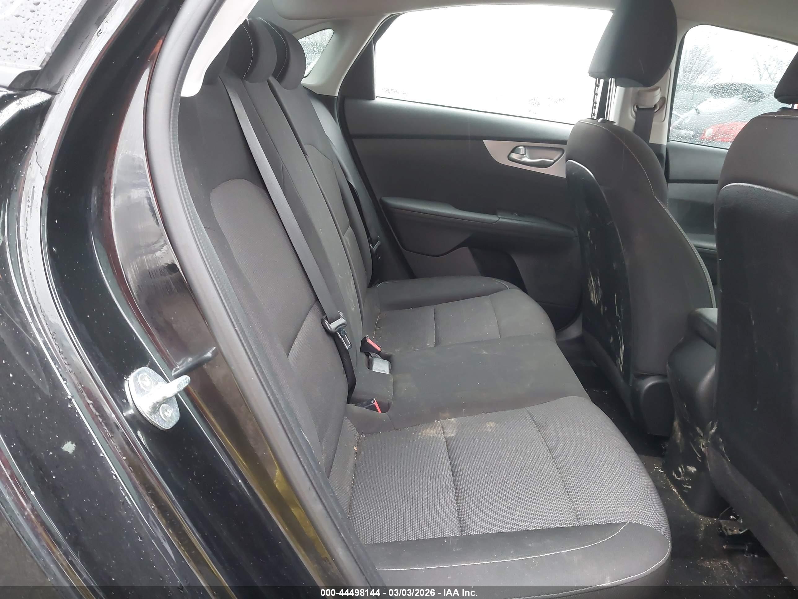 KIA FORTE image 8
