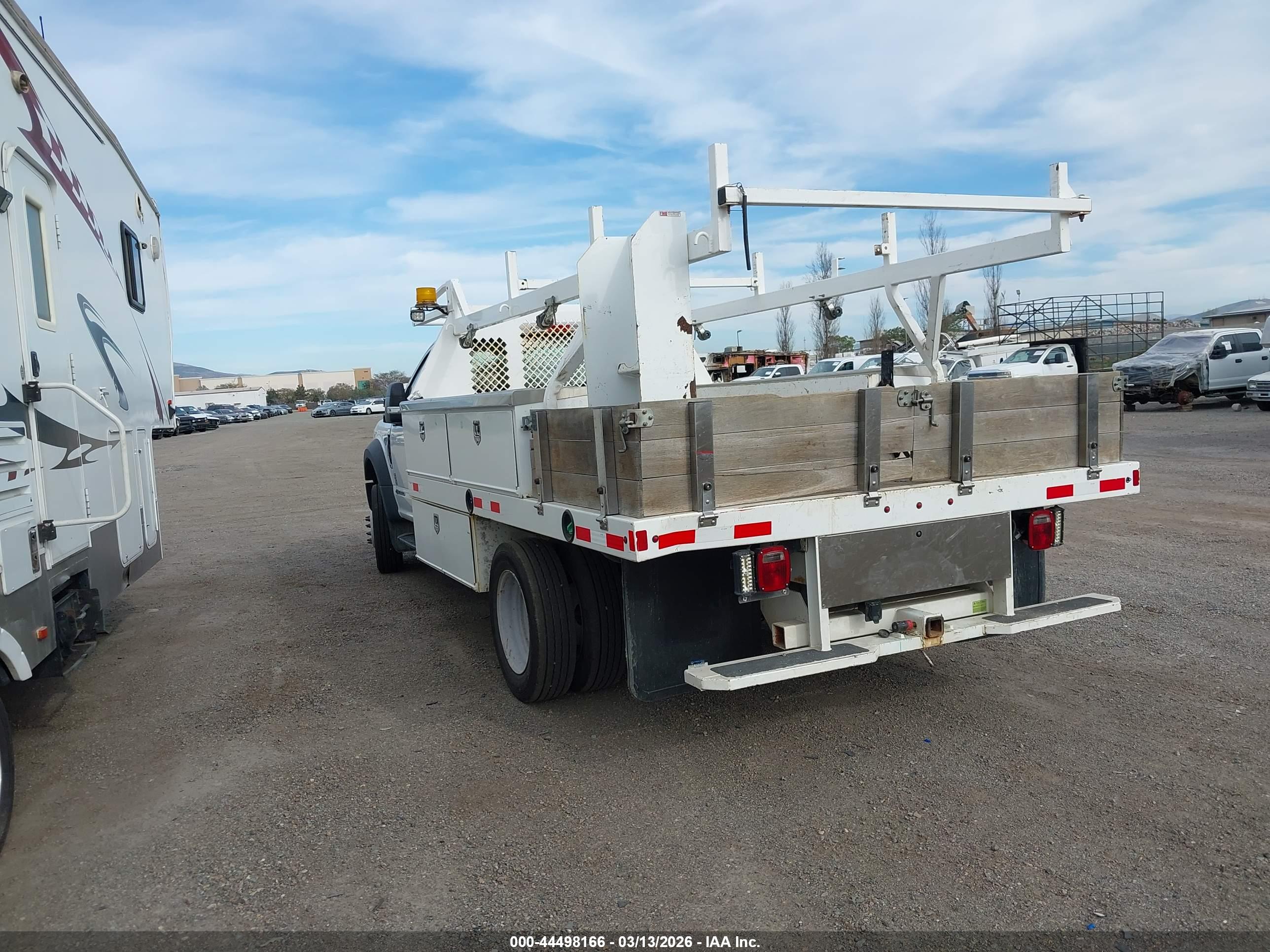 FORD F-450 image 3