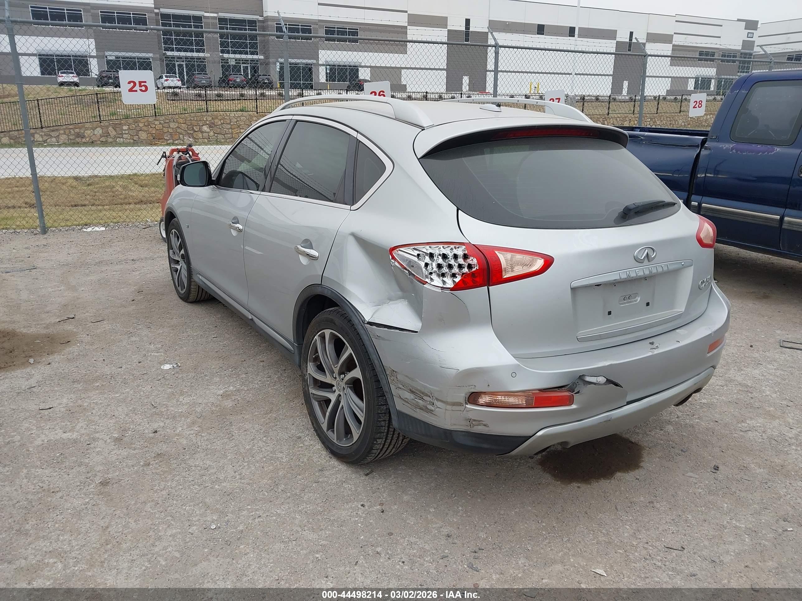 INFINITI QX50 image 3