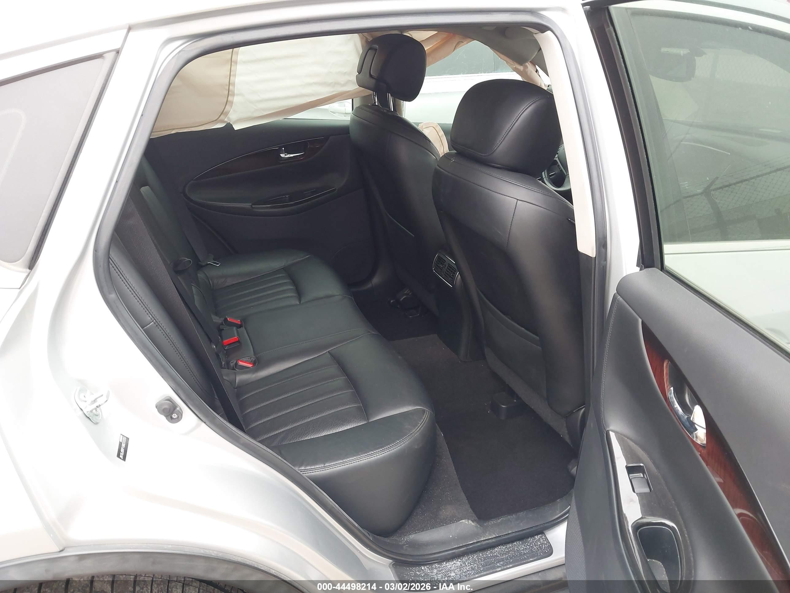 INFINITI QX50 image 8