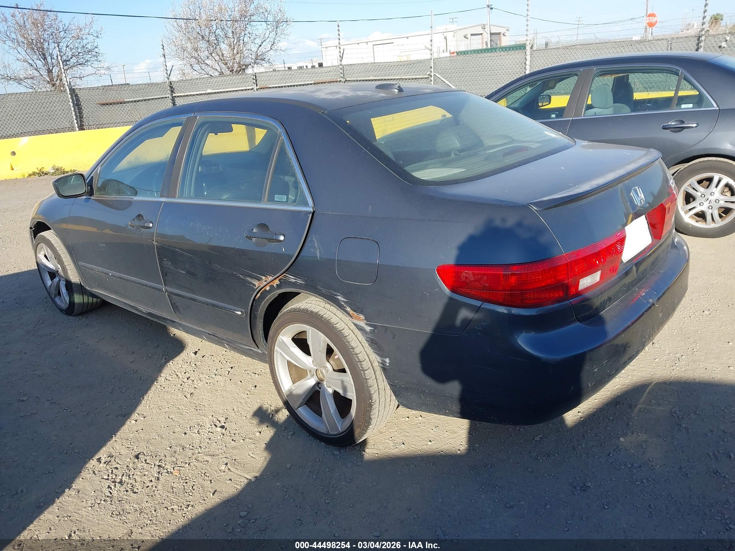 HONDA ACCORD image 3