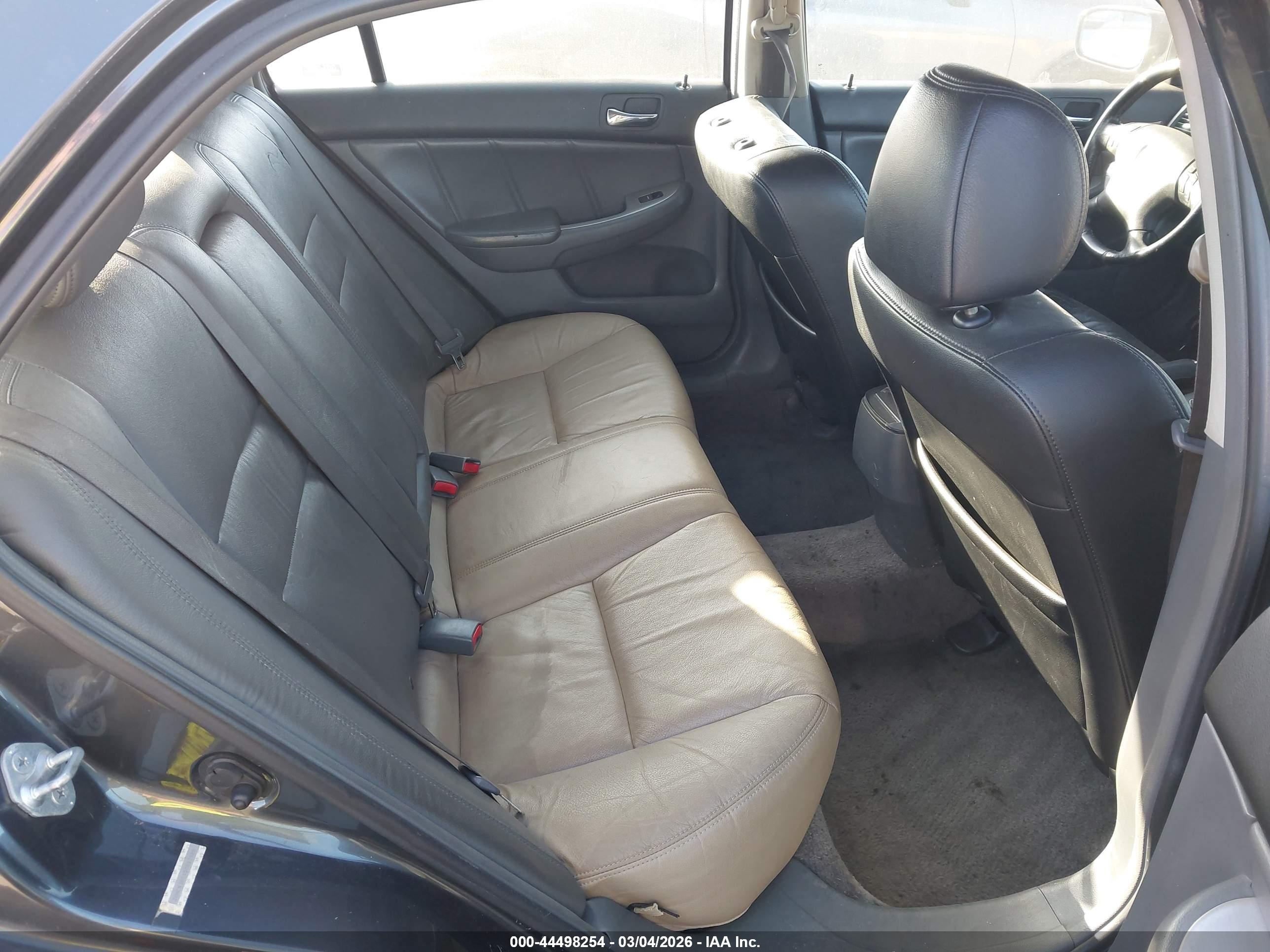 HONDA ACCORD image 8