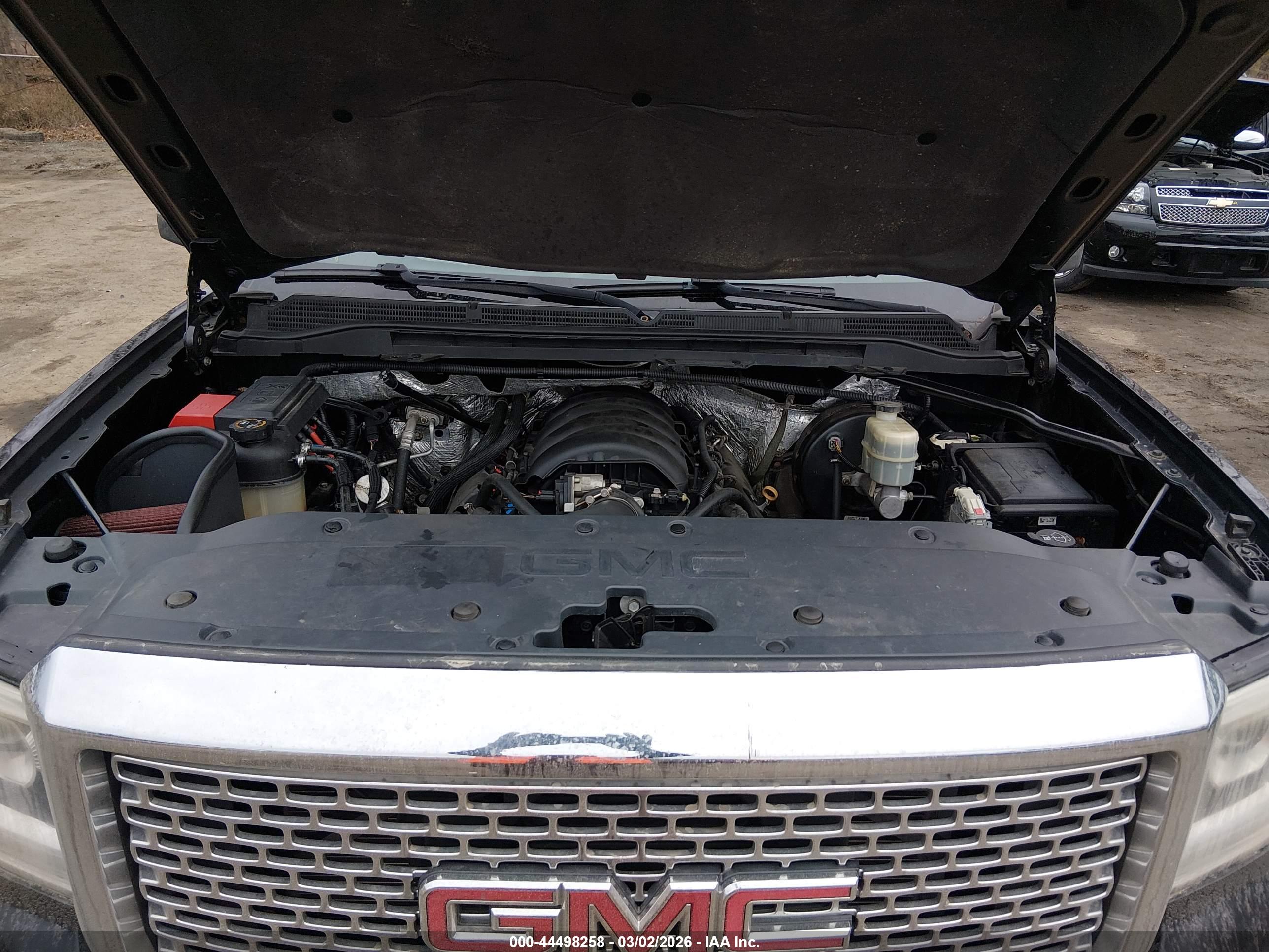 GMC SIERRA image 10