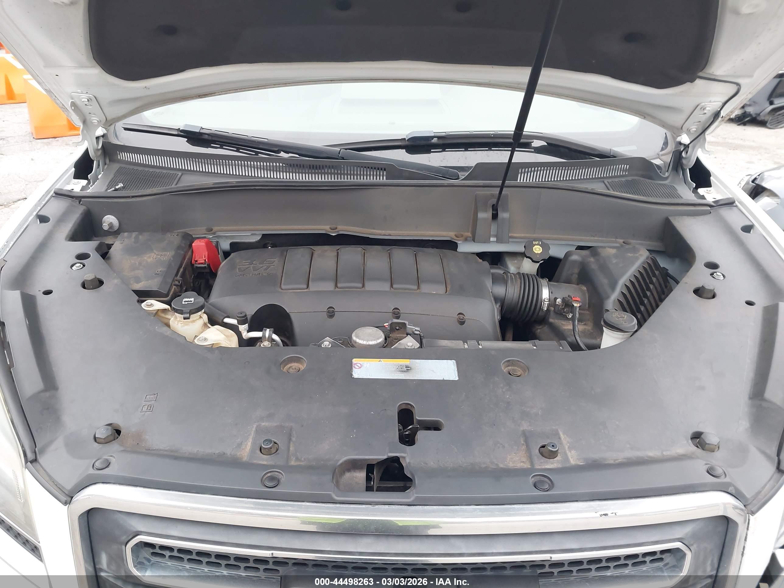 GMC ACADIA image 10