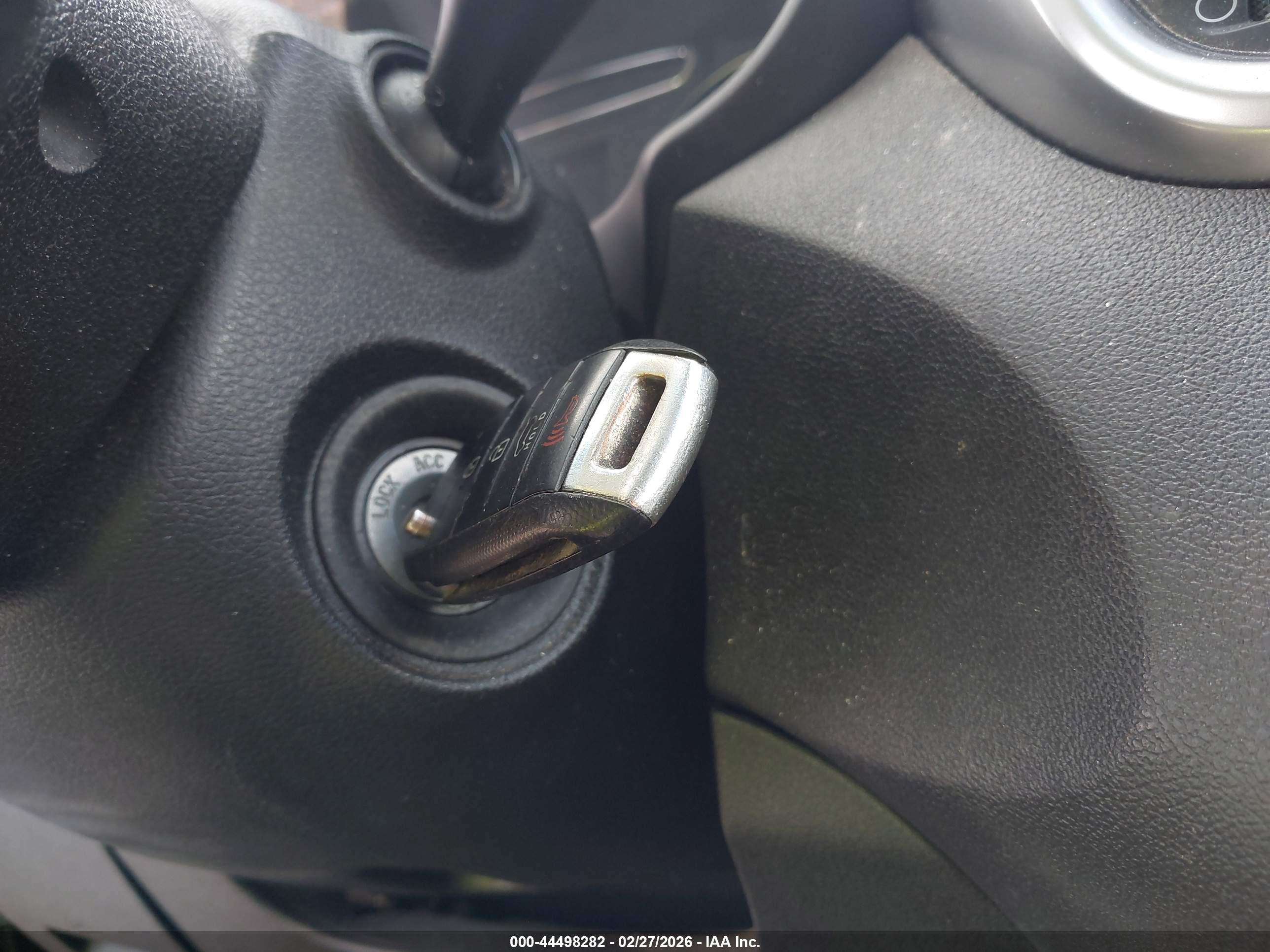 KIA SORENTO image 11