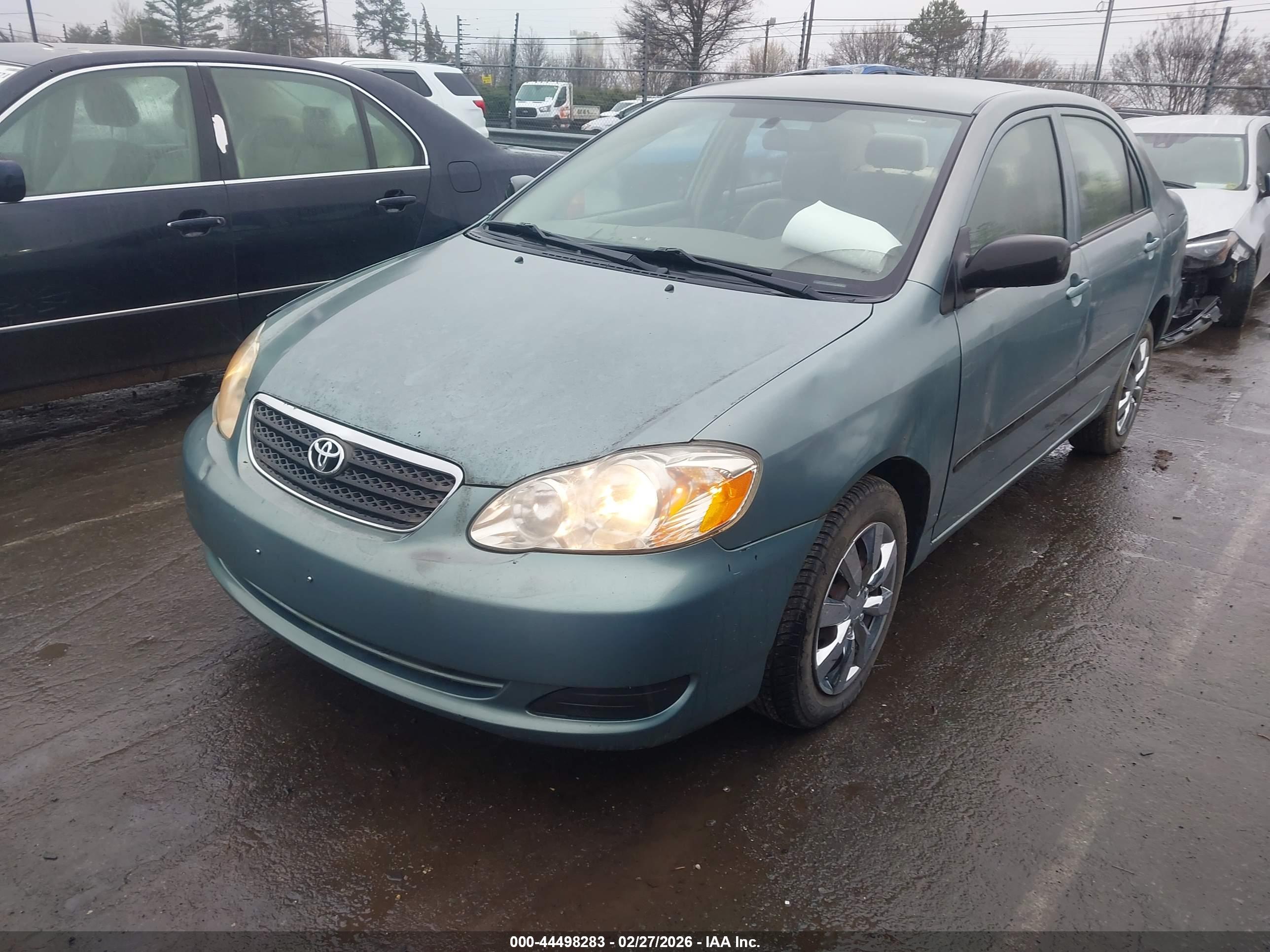 TOYOTA COROLLA image 2