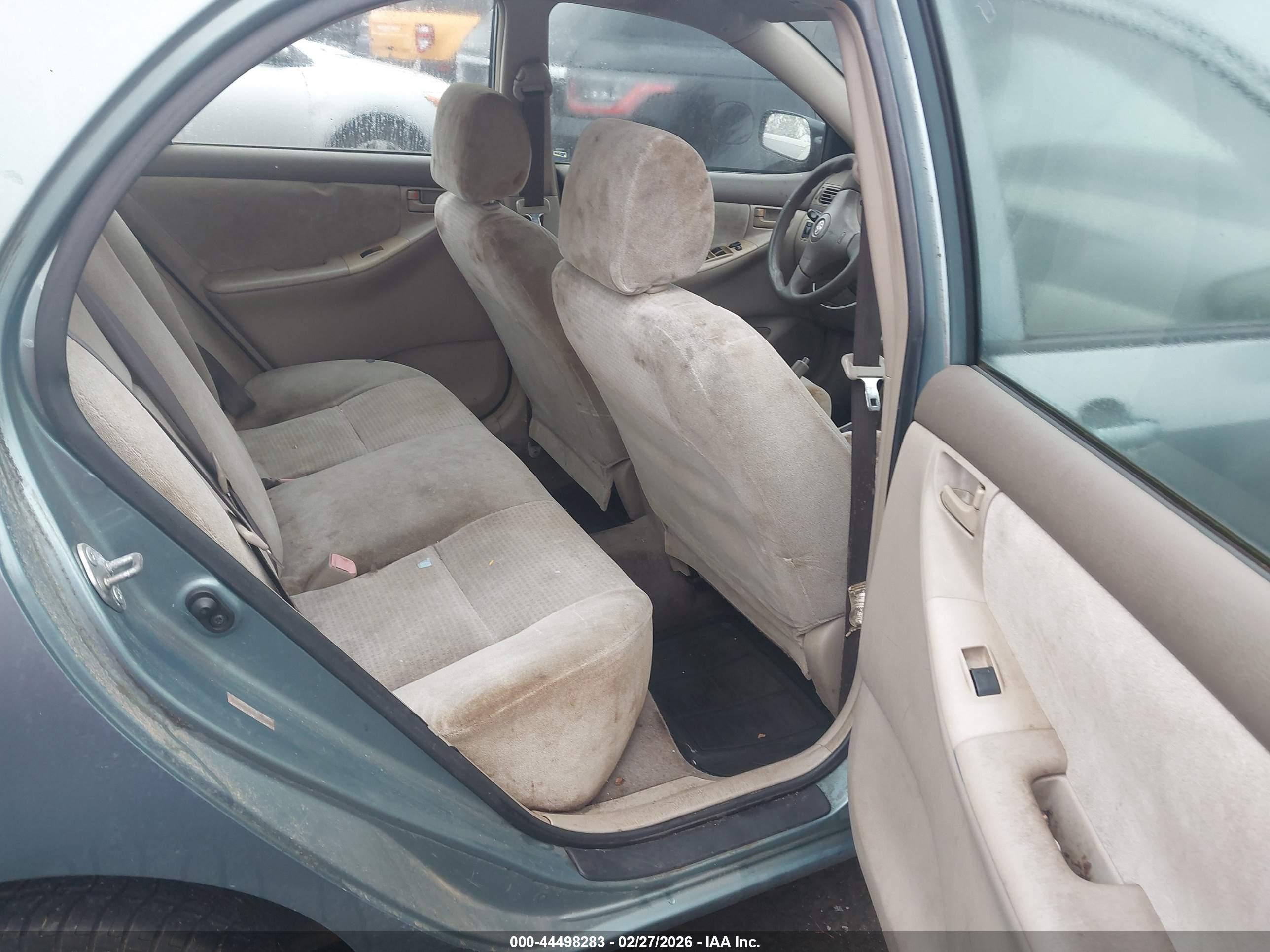 TOYOTA COROLLA image 8