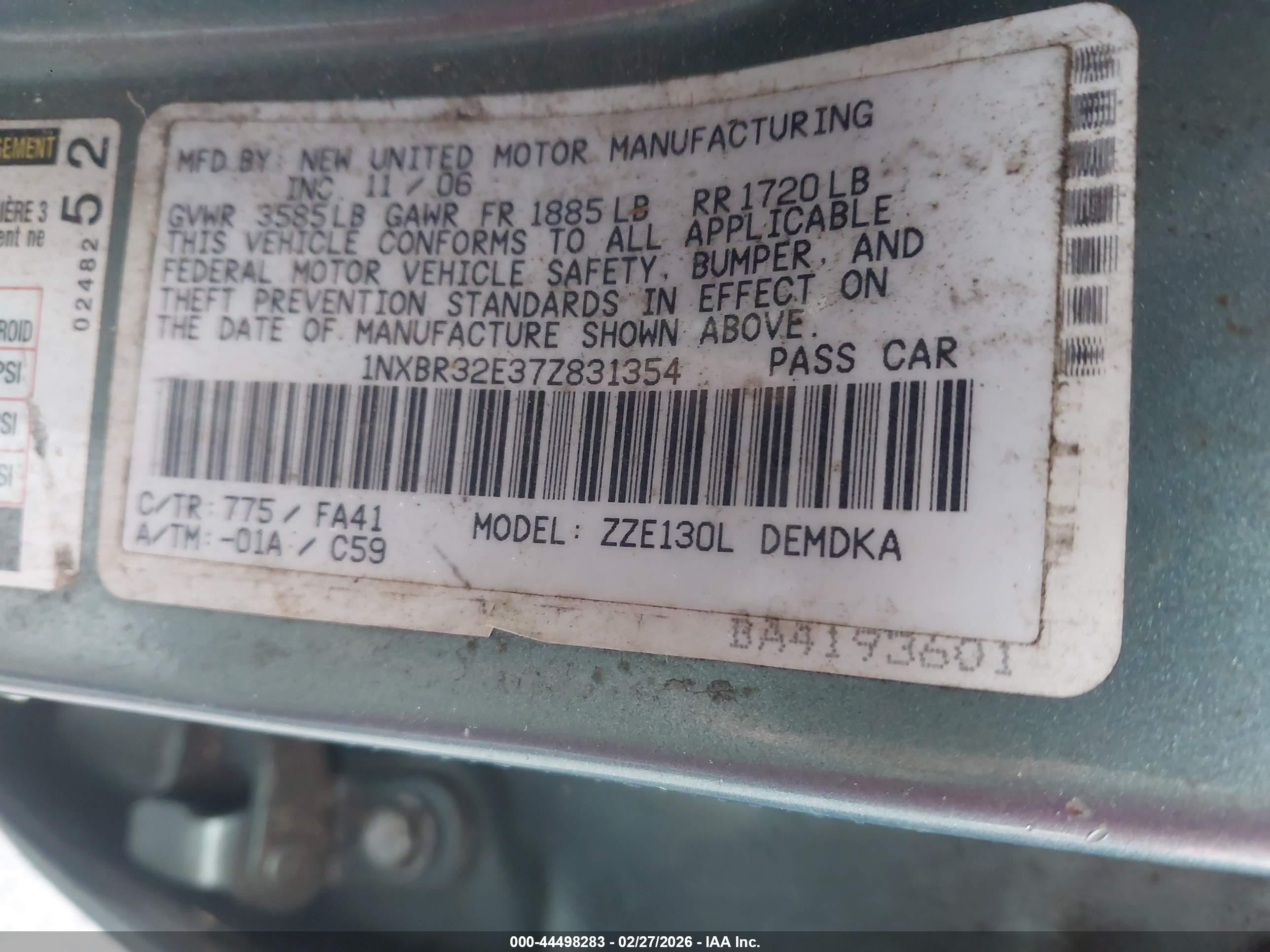 TOYOTA COROLLA image 9