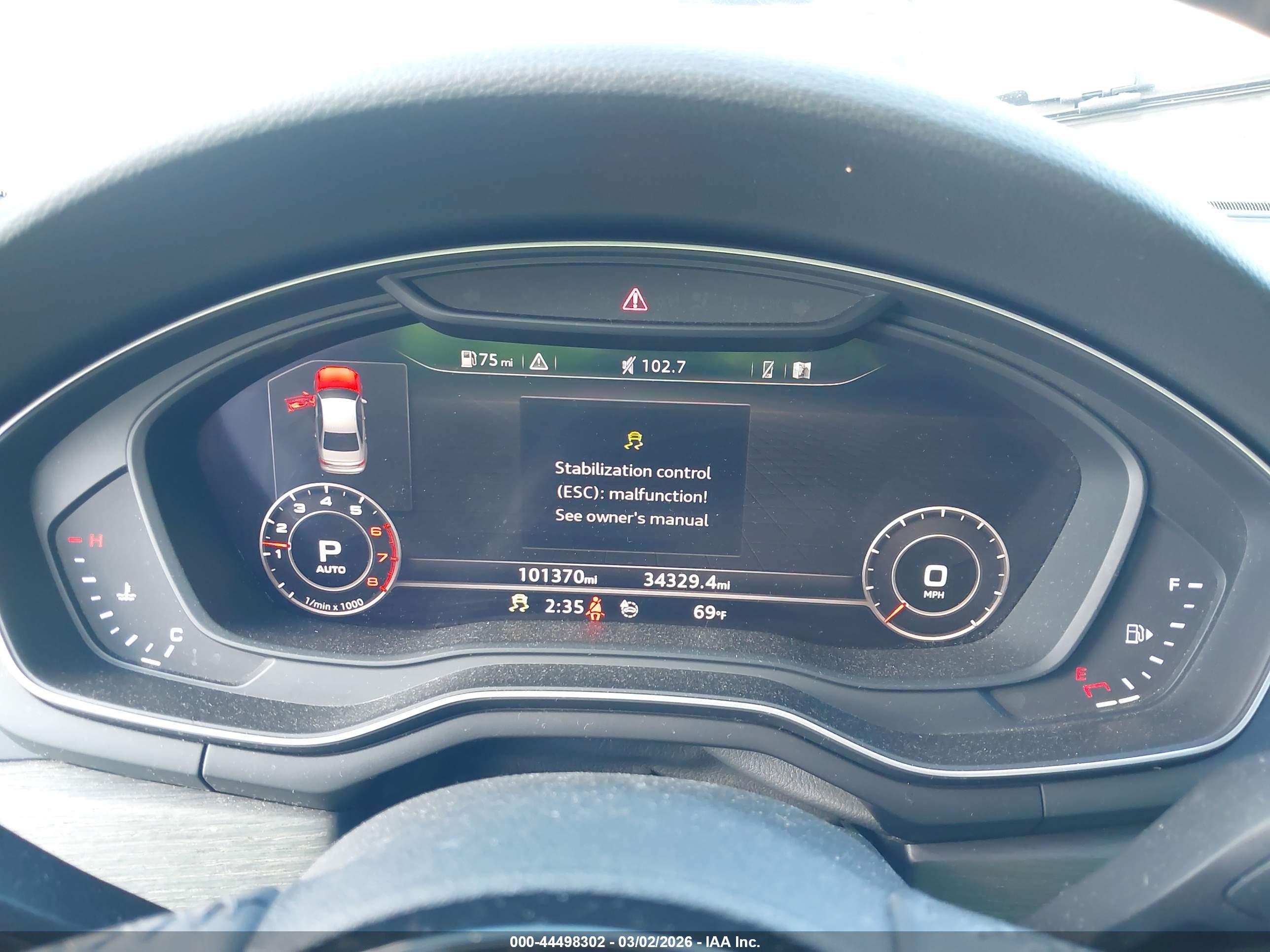 AUDI A4 image 7