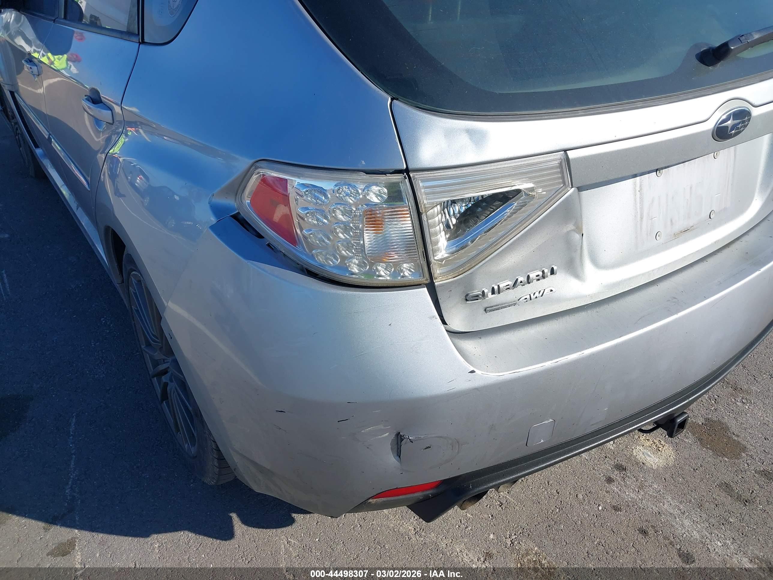 SUBARU IMPREZA image 6