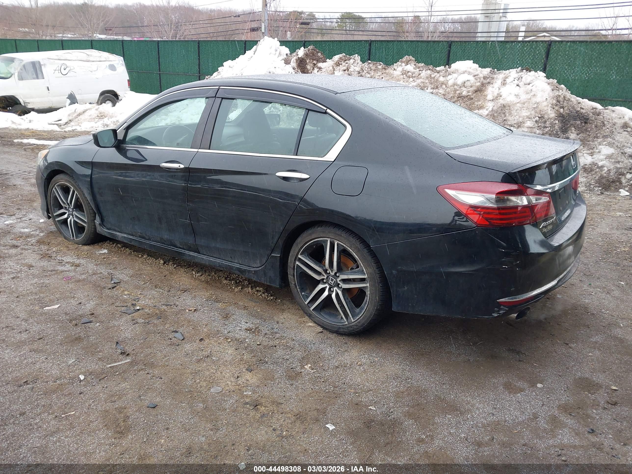 HONDA ACCORD image 3