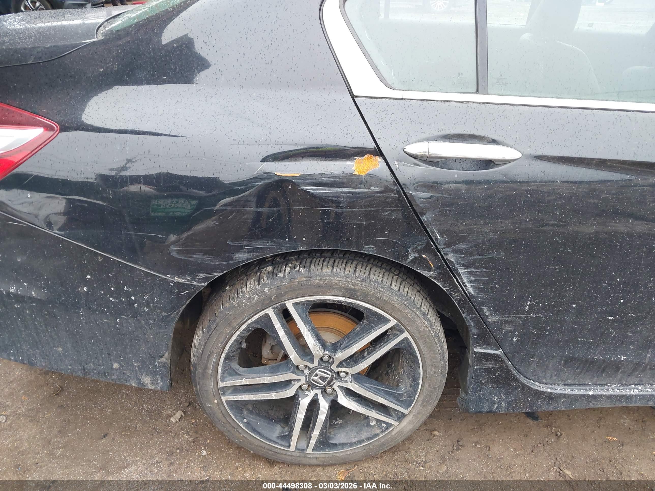 HONDA ACCORD image 6