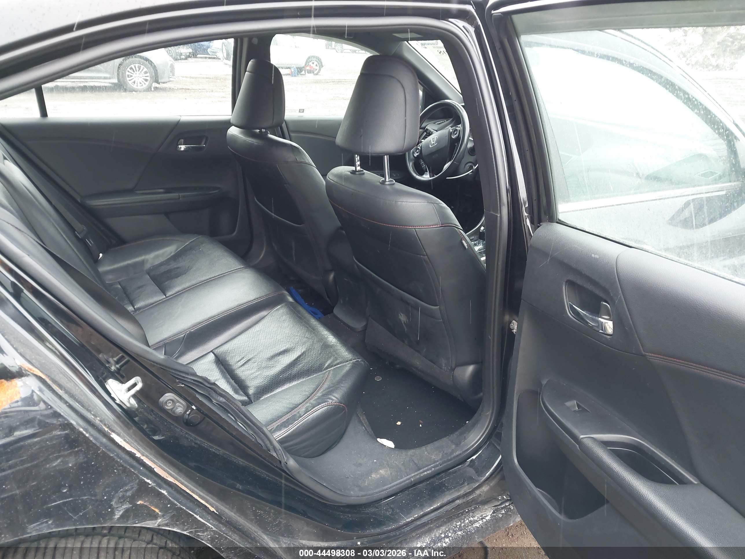 HONDA ACCORD image 8
