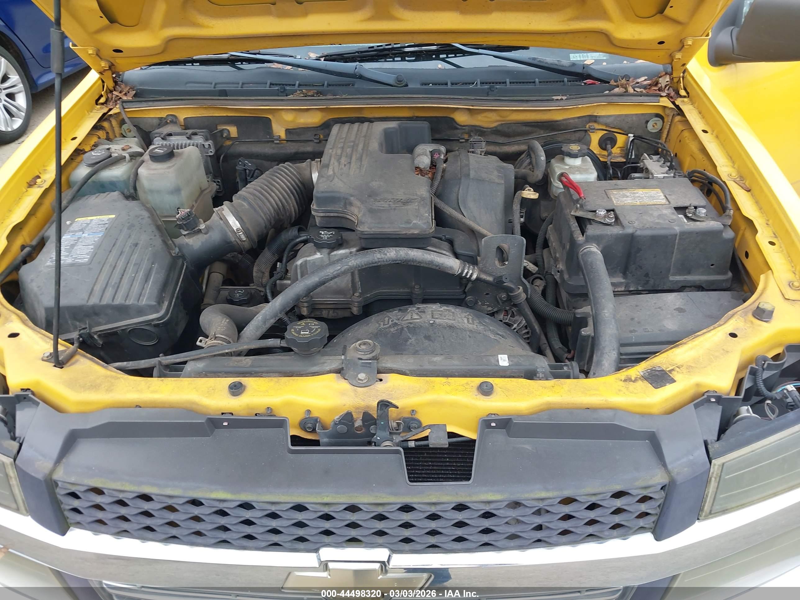 CHEVROLET COLORADO image 10