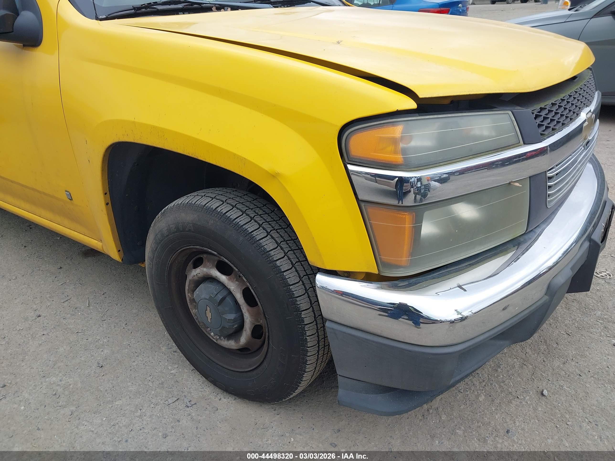 CHEVROLET COLORADO image 6