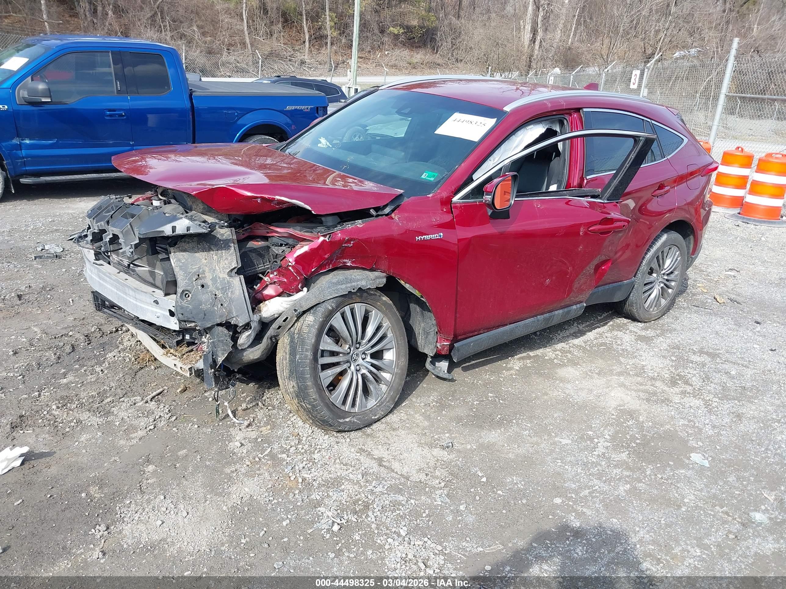 TOYOTA VENZA image 2