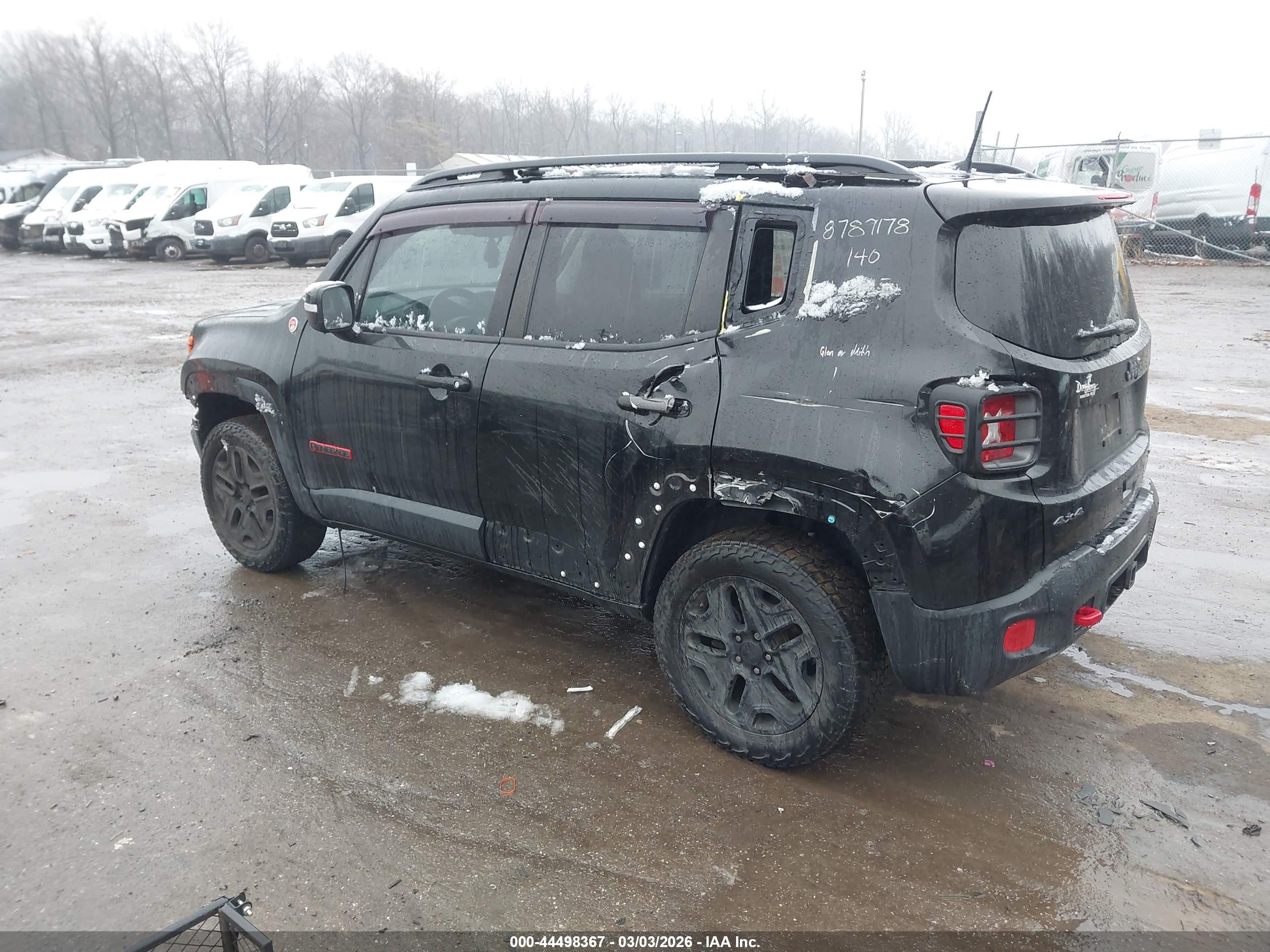 JEEP RENEGADE image 3