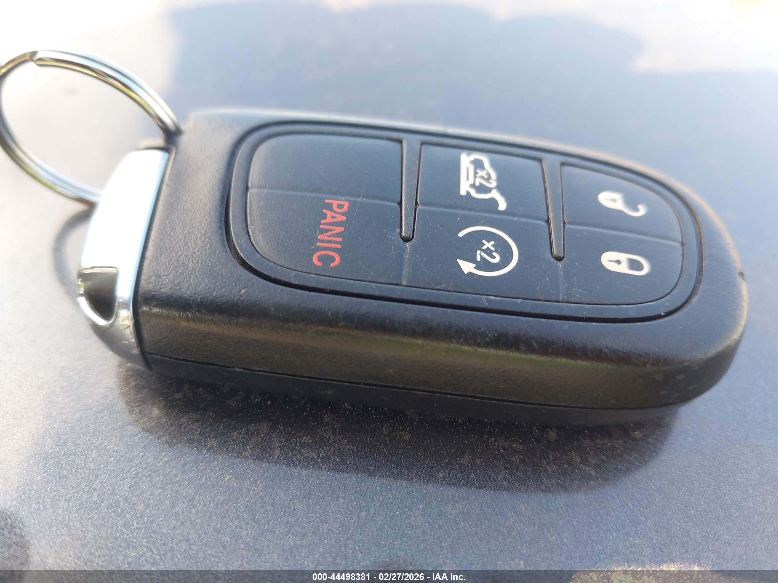 JEEP CHEROKEE image 11