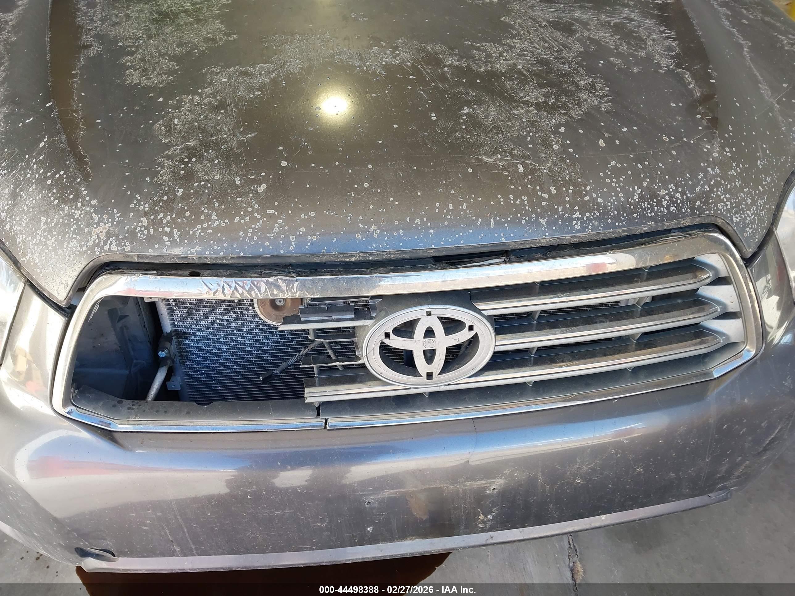 TOYOTA HIGHLANDER image 6