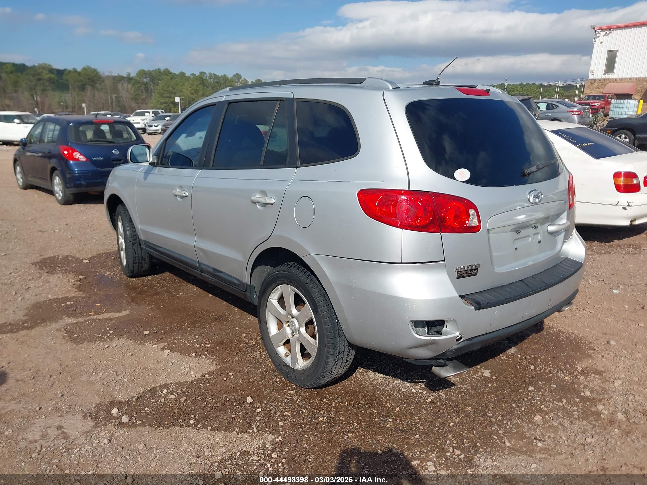 HYUNDAI SANTA image 3