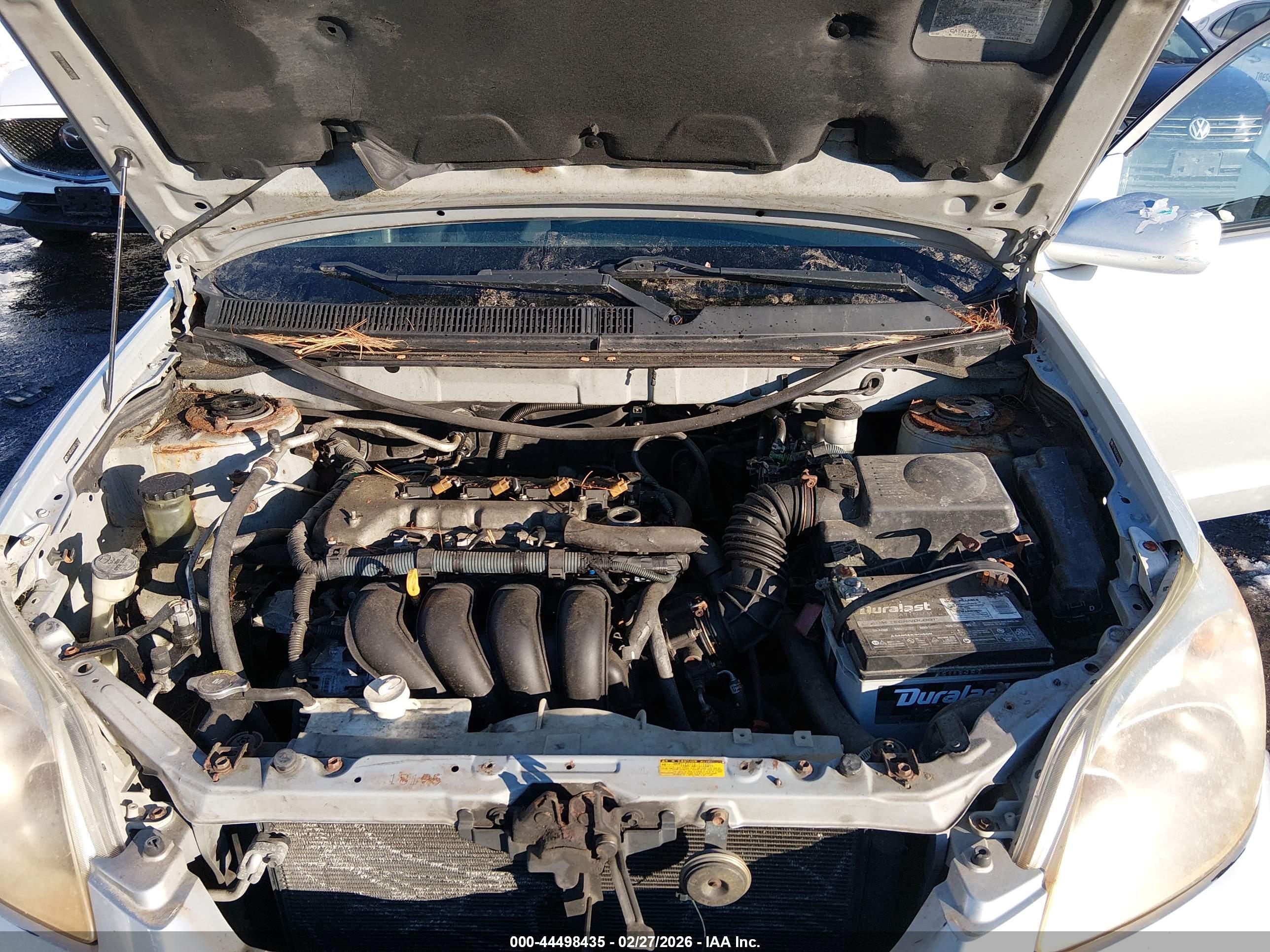 TOYOTA MATRIX image 10