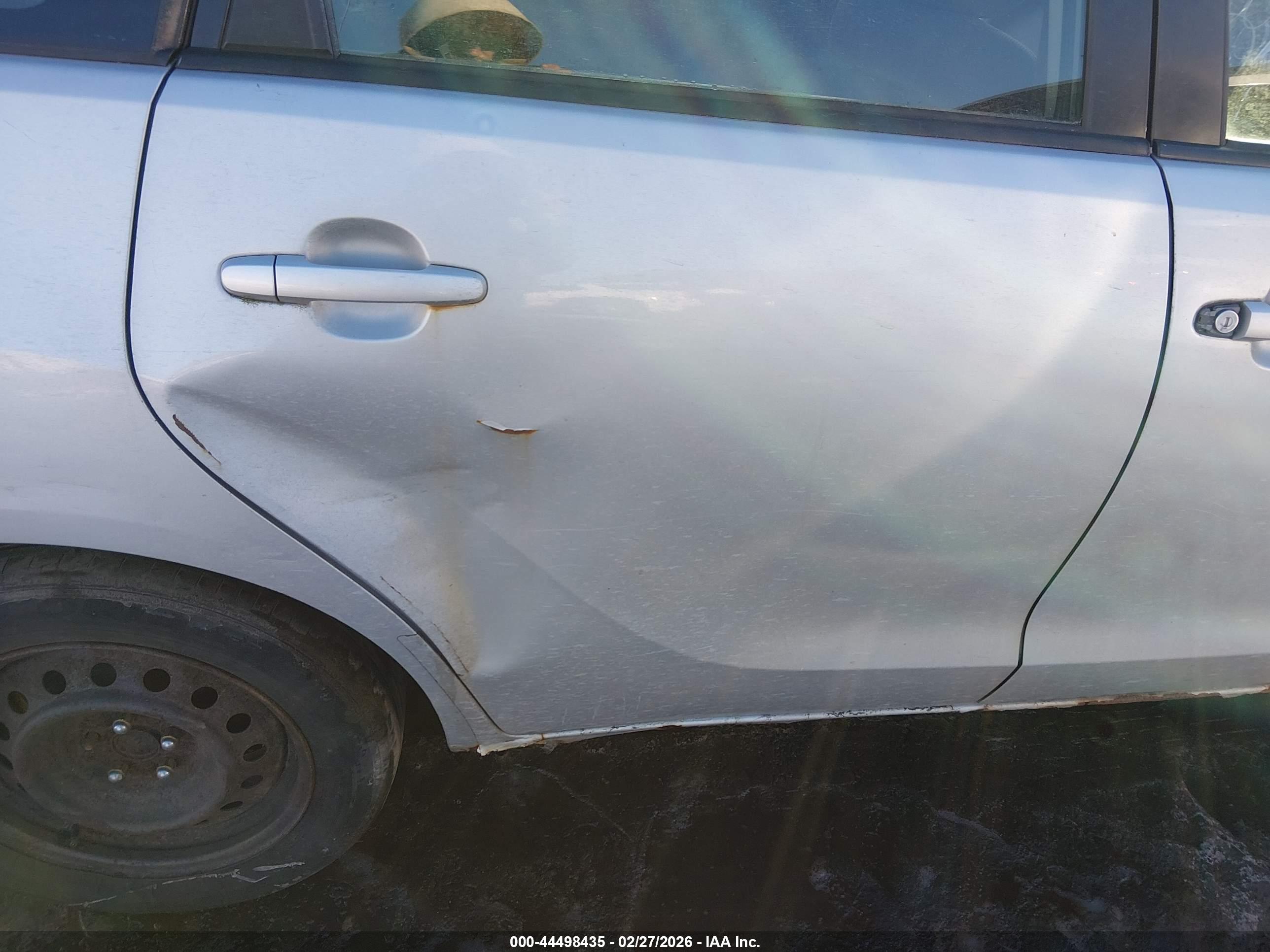 TOYOTA MATRIX image 6
