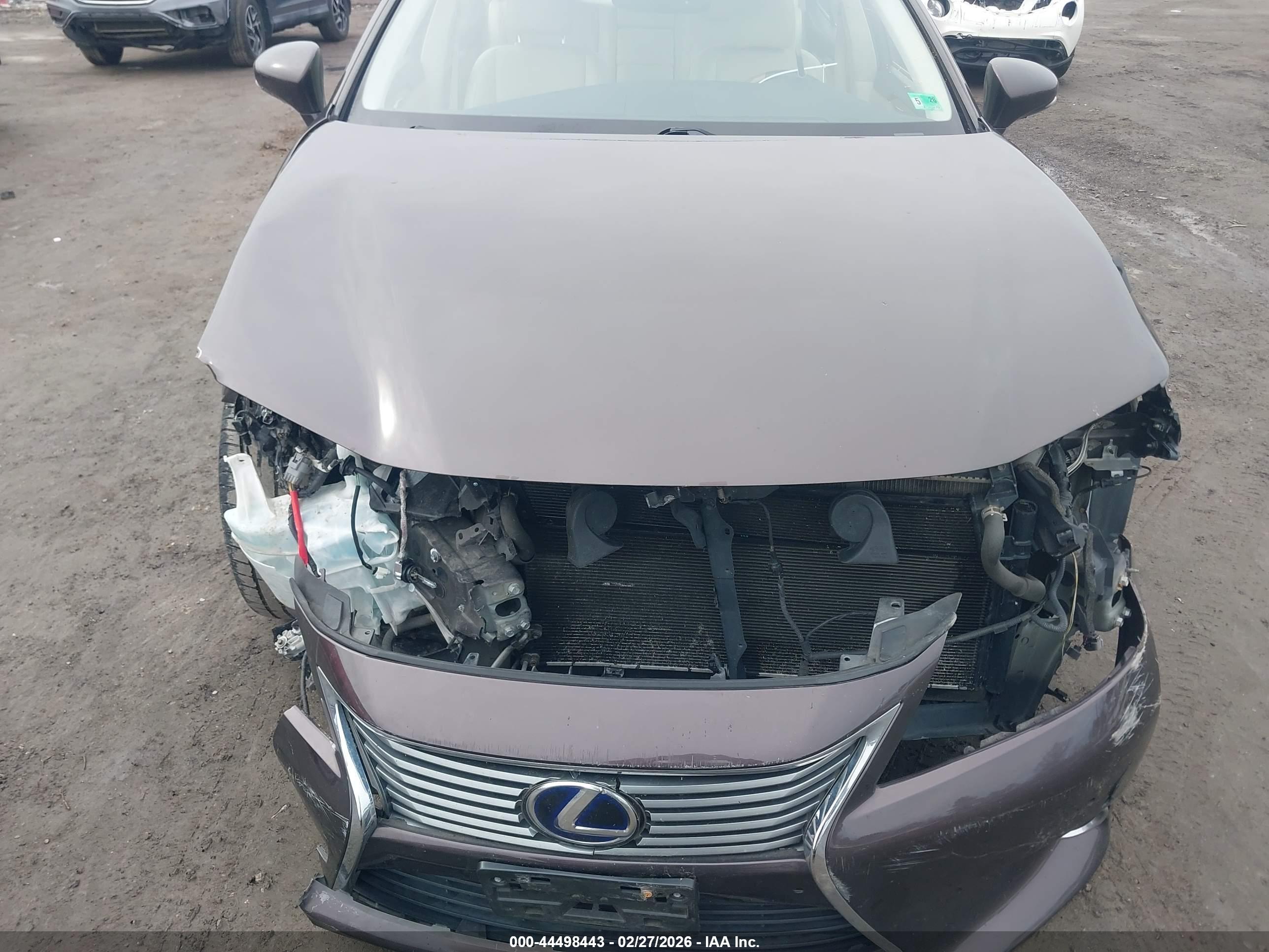 LEXUS ES image 6