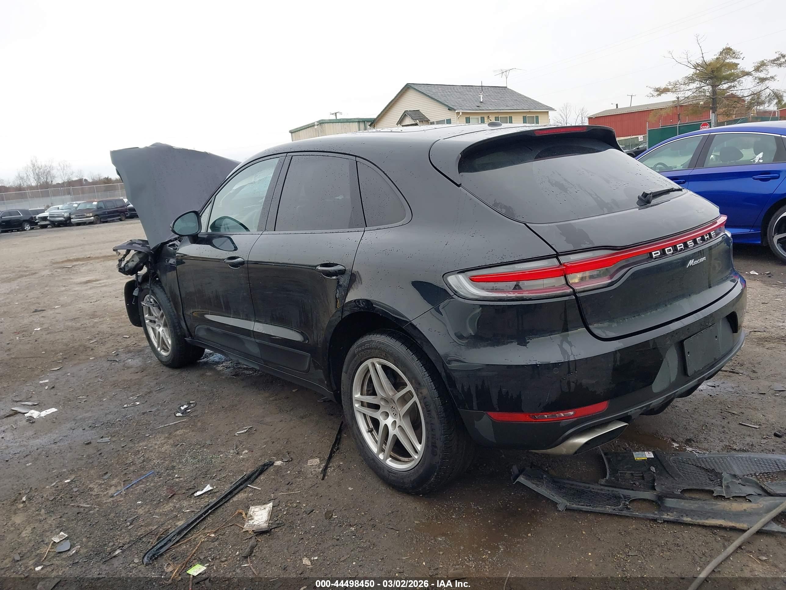PORSCHE MACAN image 3
