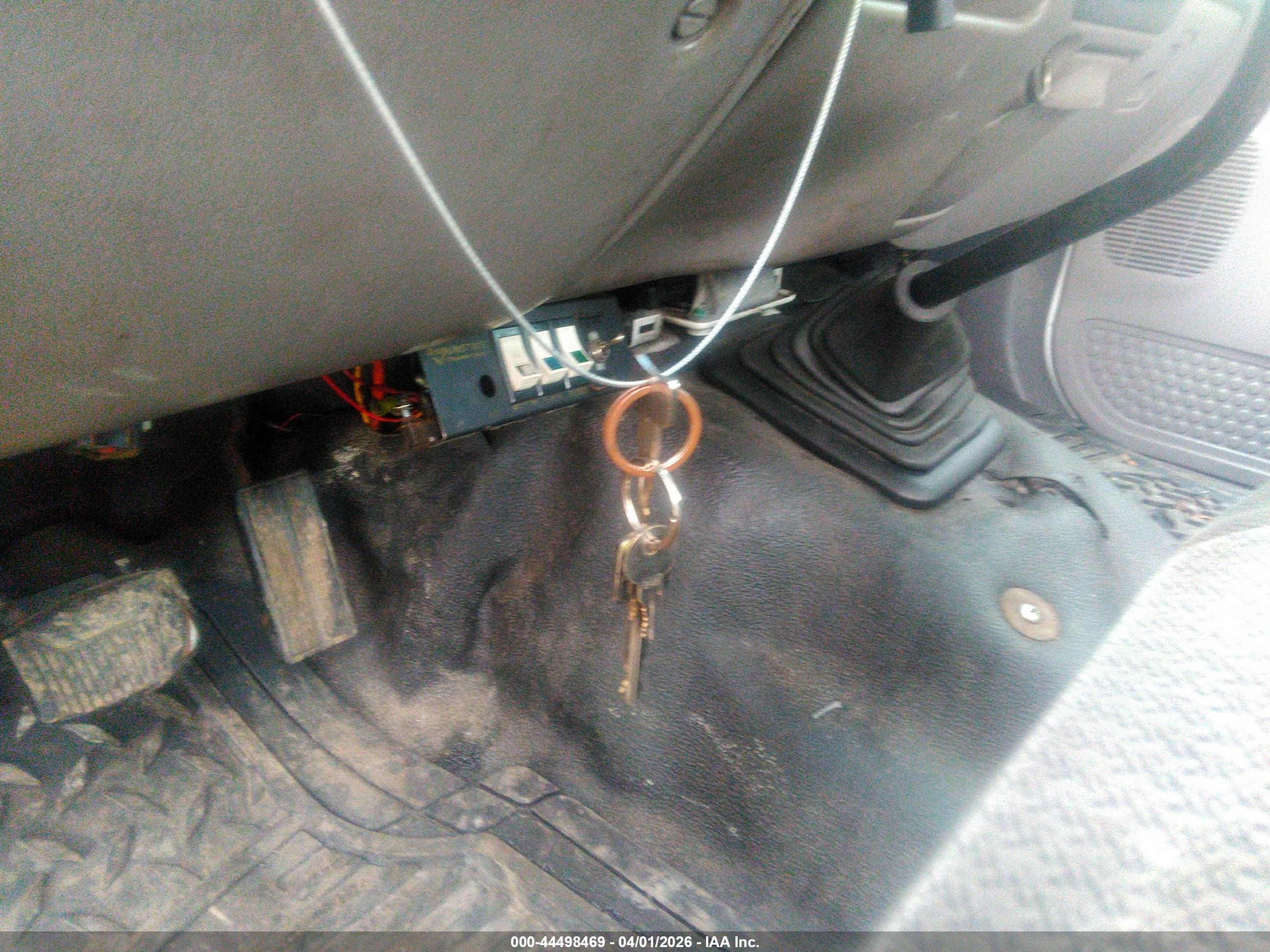 FORD F-450 image 11