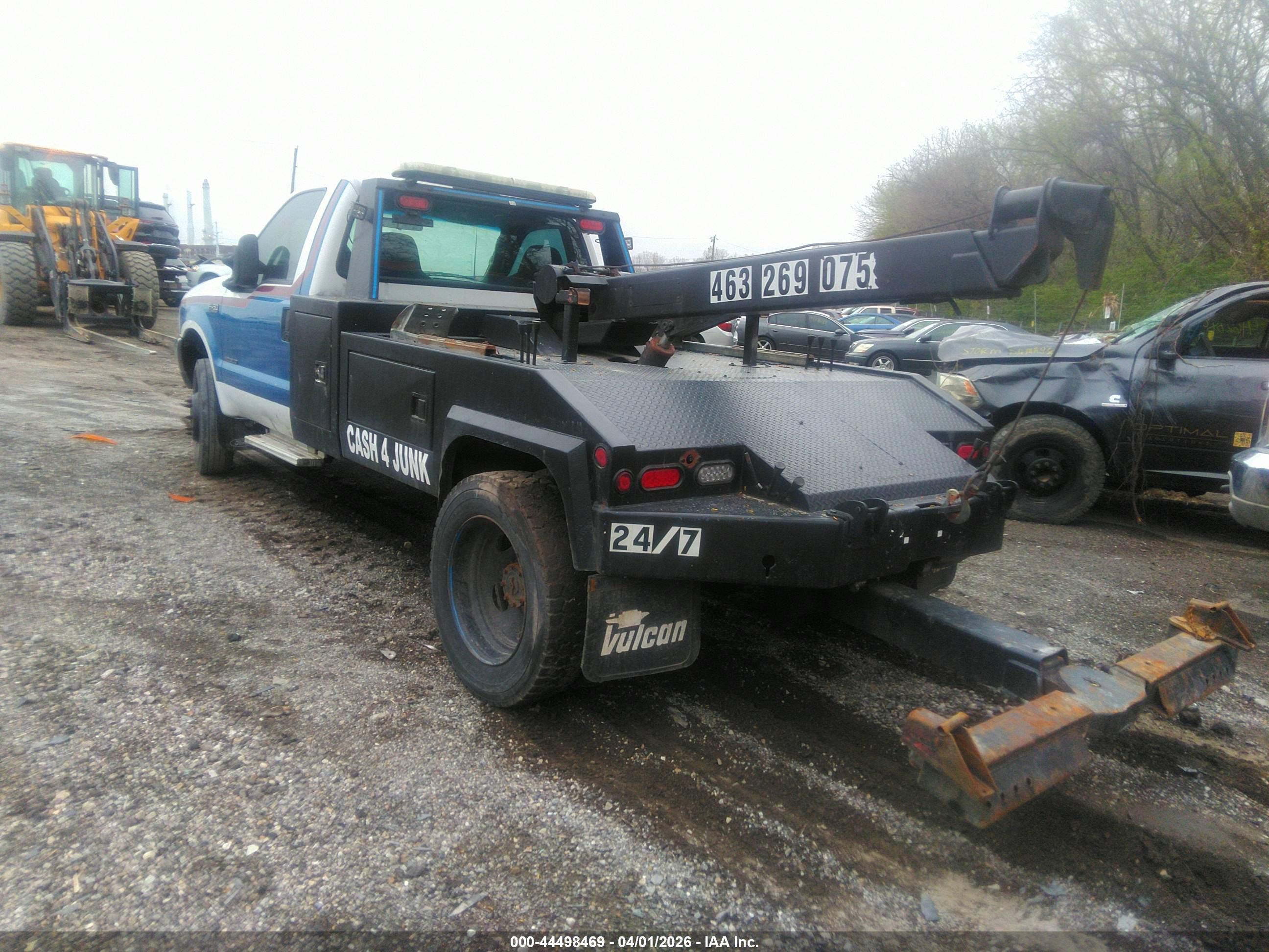 FORD F-450 image 3