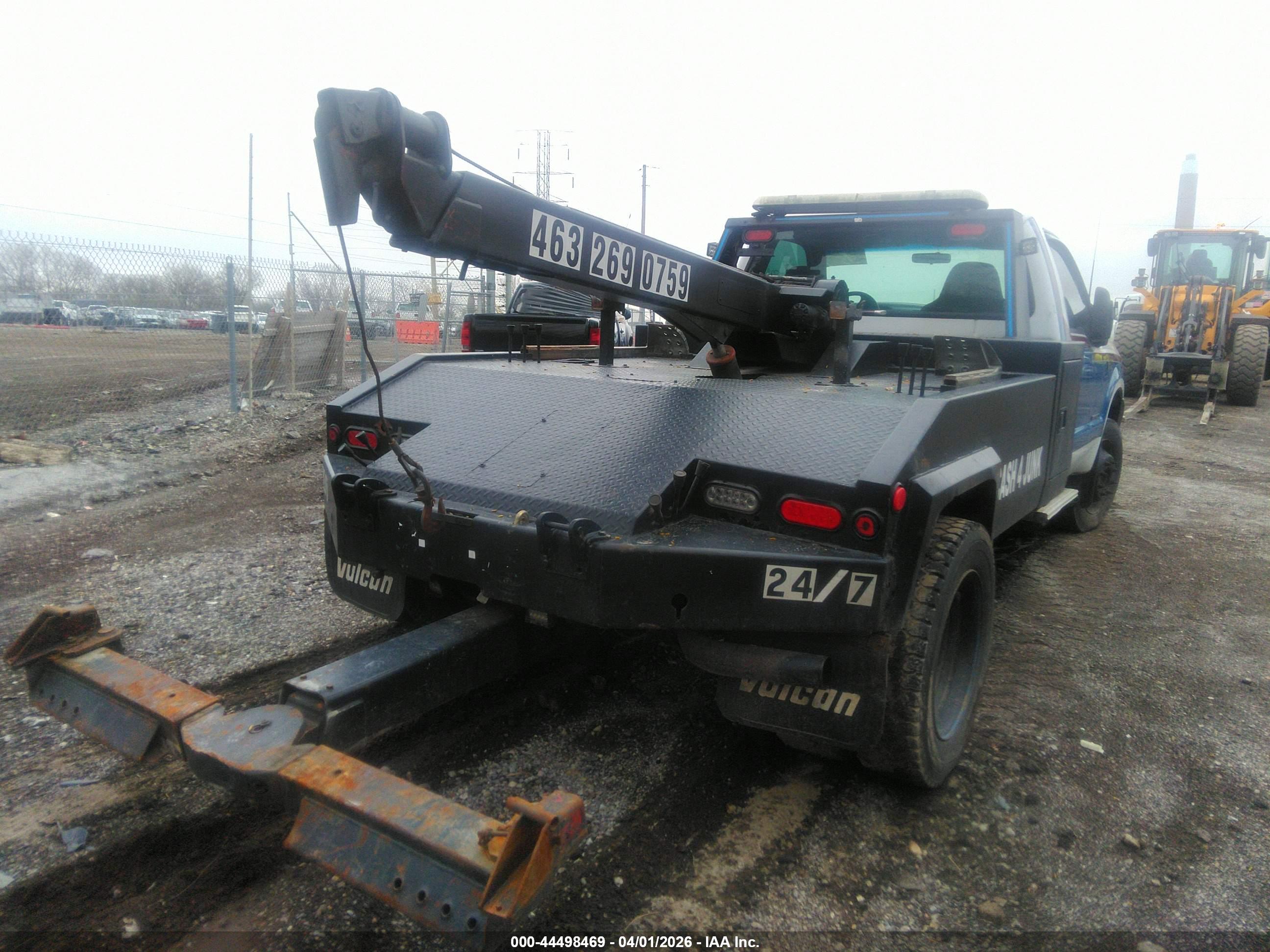 FORD F-450 image 4