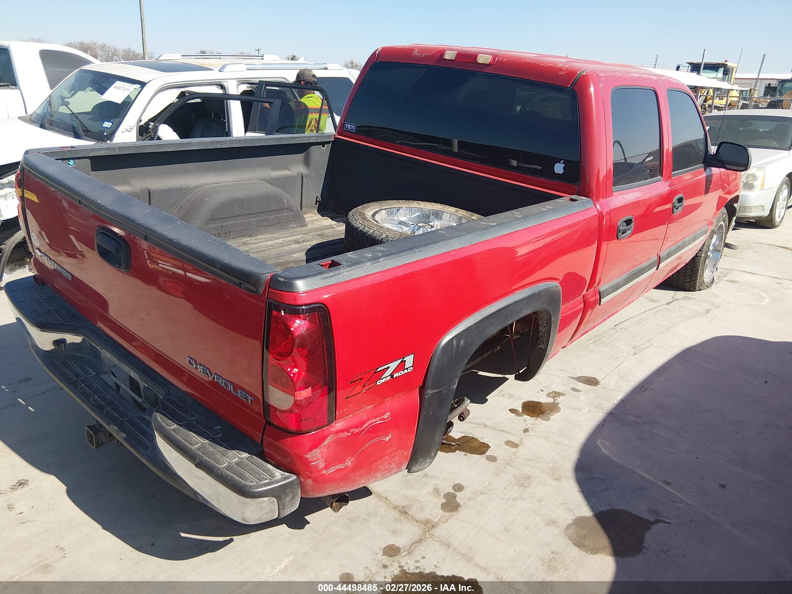 CHEVROLET SILVERADO image 4