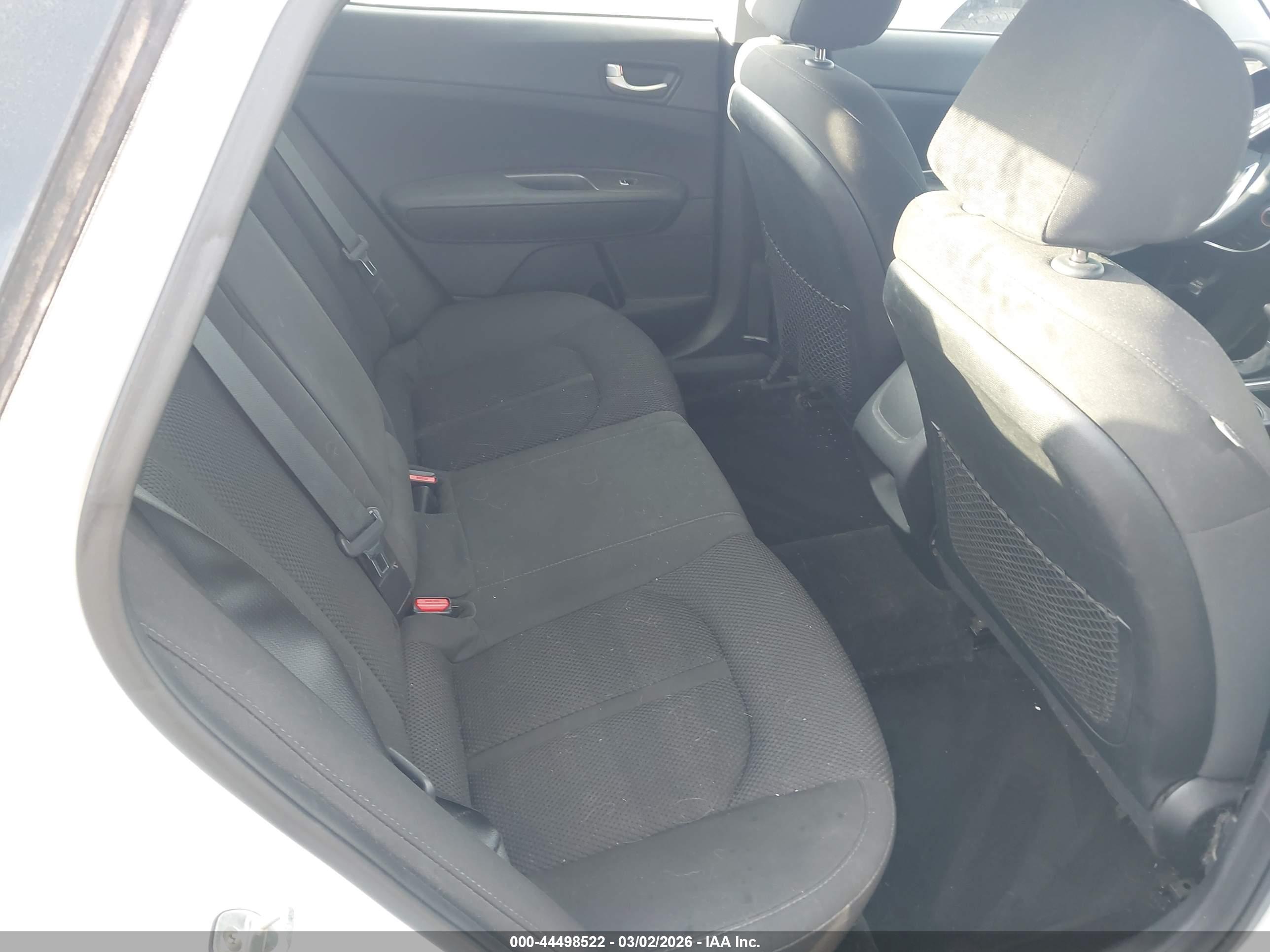 KIA OPTIMA image 8