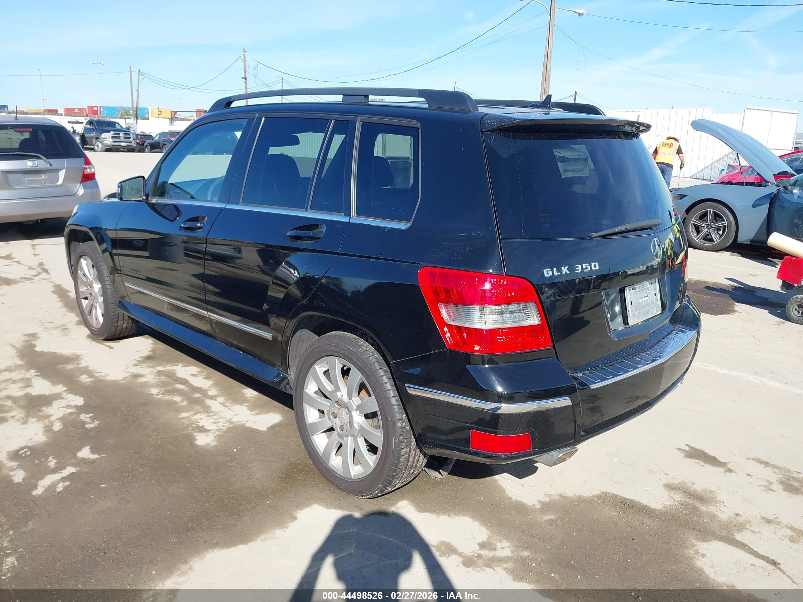 MERCEDES-BENZ GLK image 3