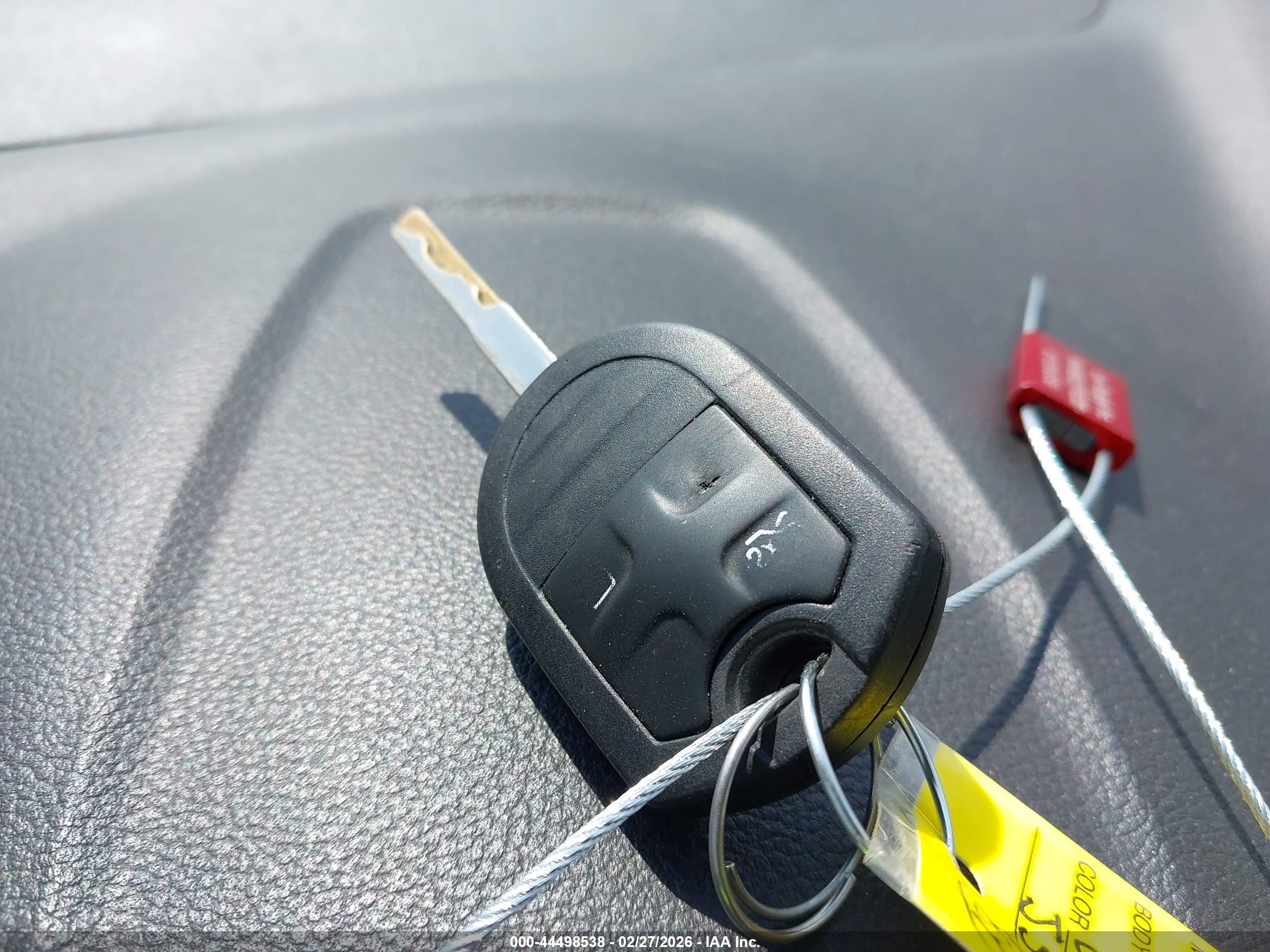 FORD ESCAPE image 11