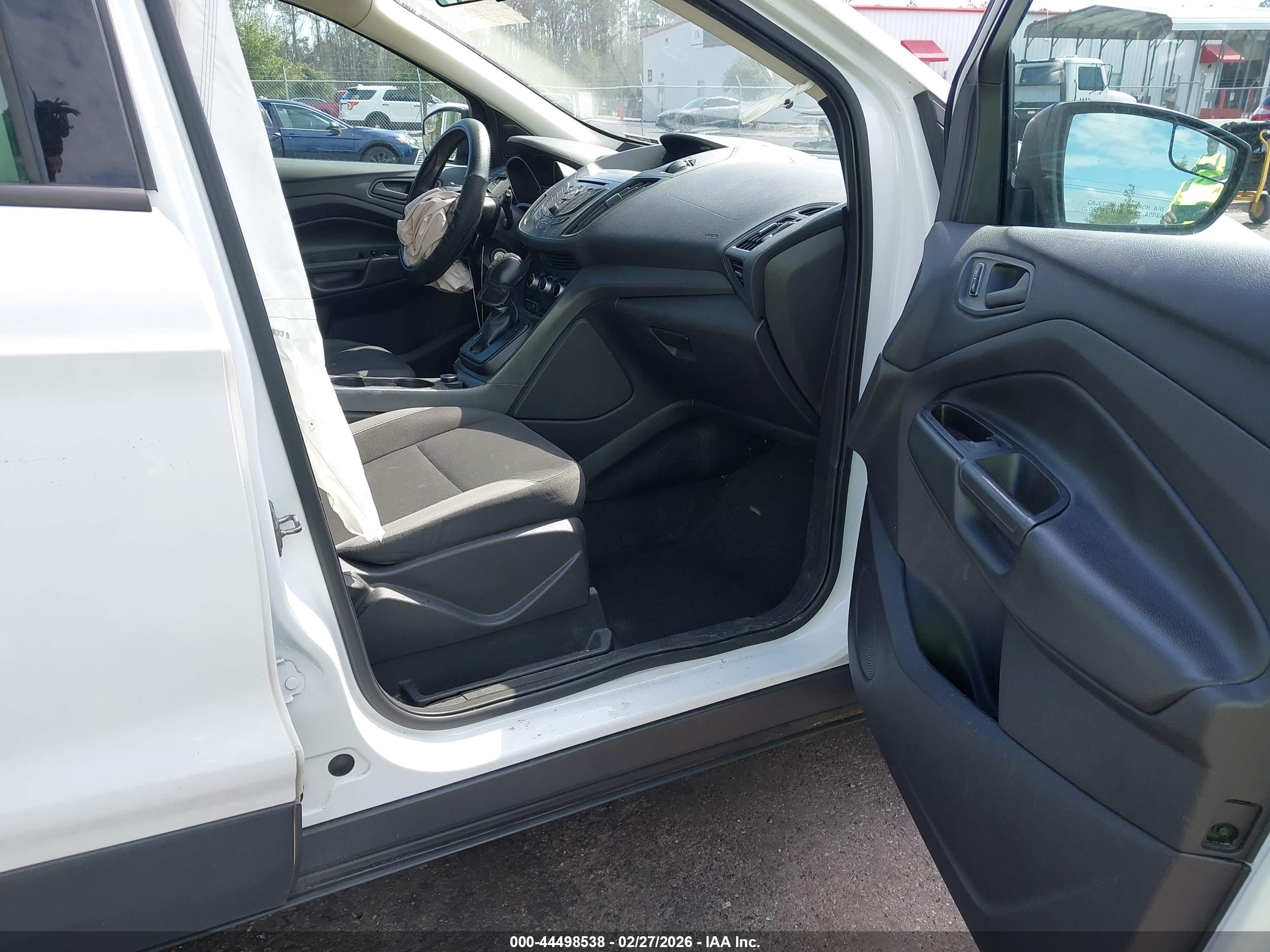 FORD ESCAPE image 5