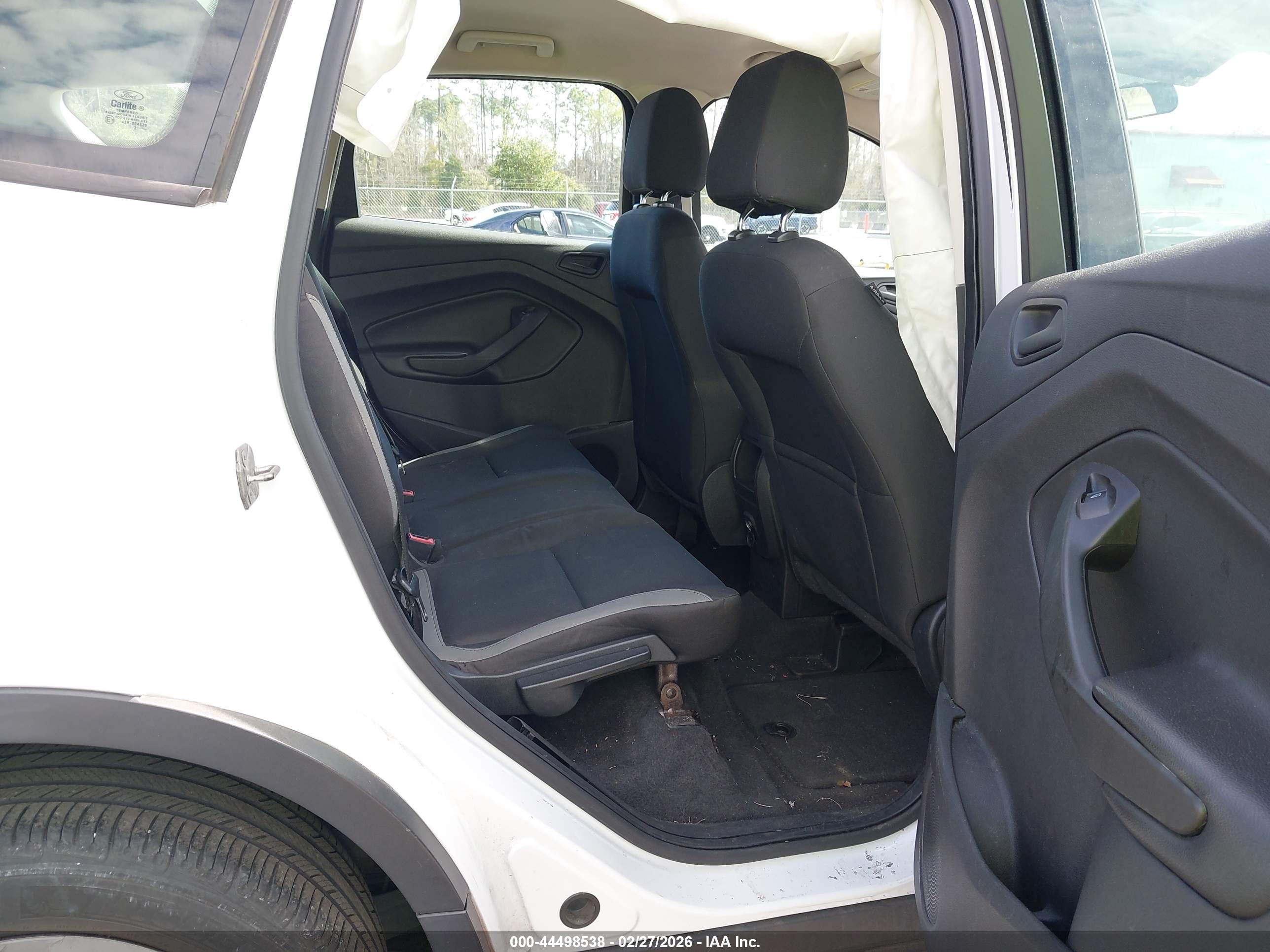 FORD ESCAPE image 8