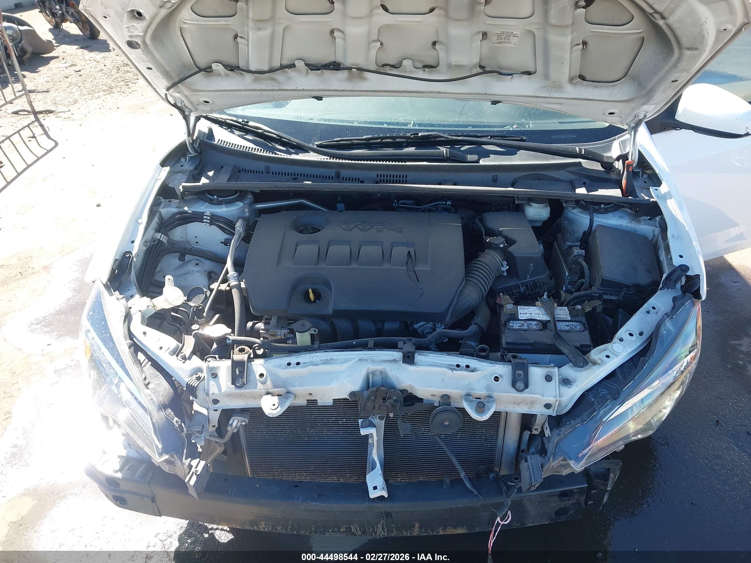 TOYOTA COROLLA image 10