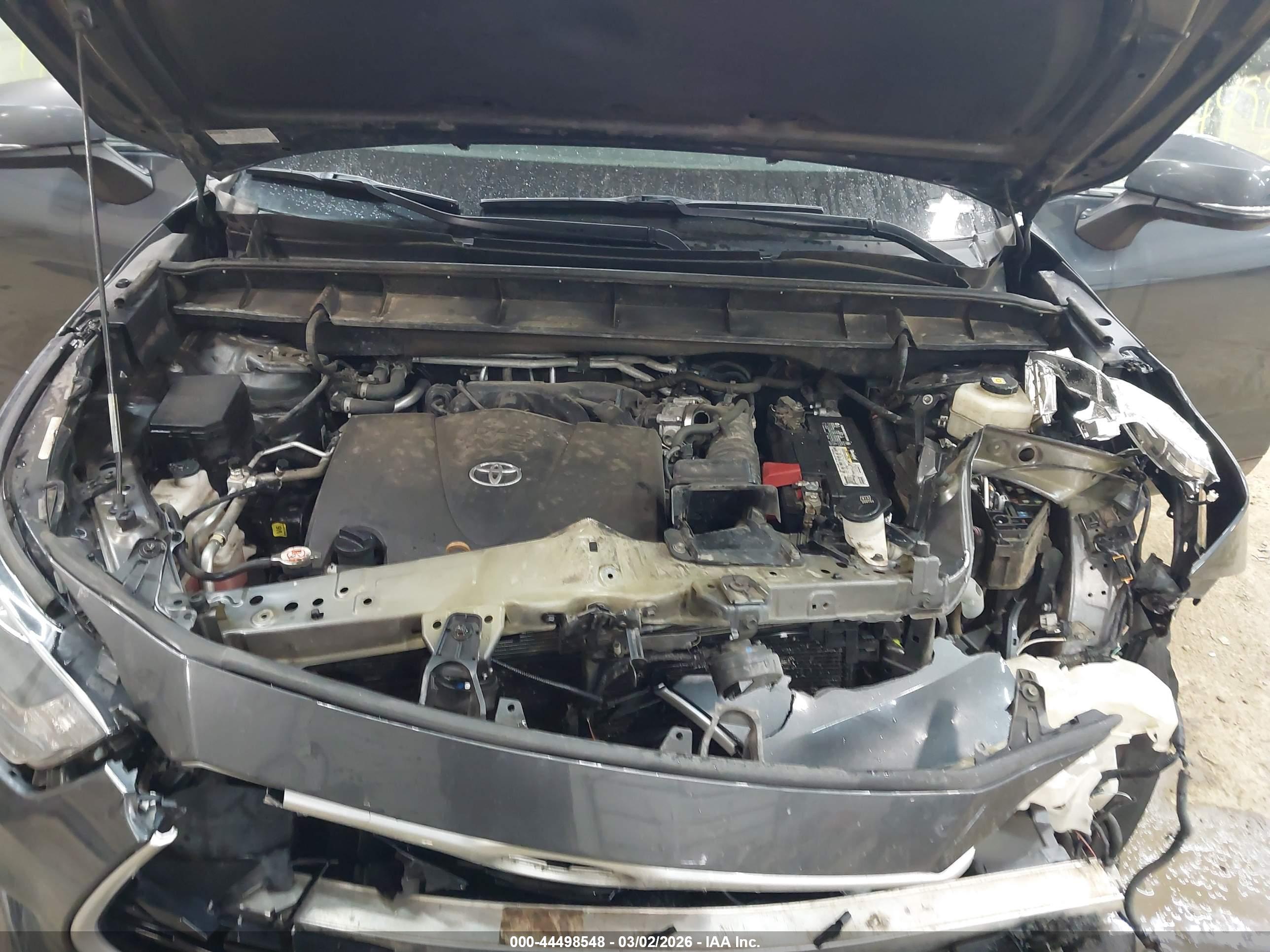TOYOTA HIGHLANDER image 10