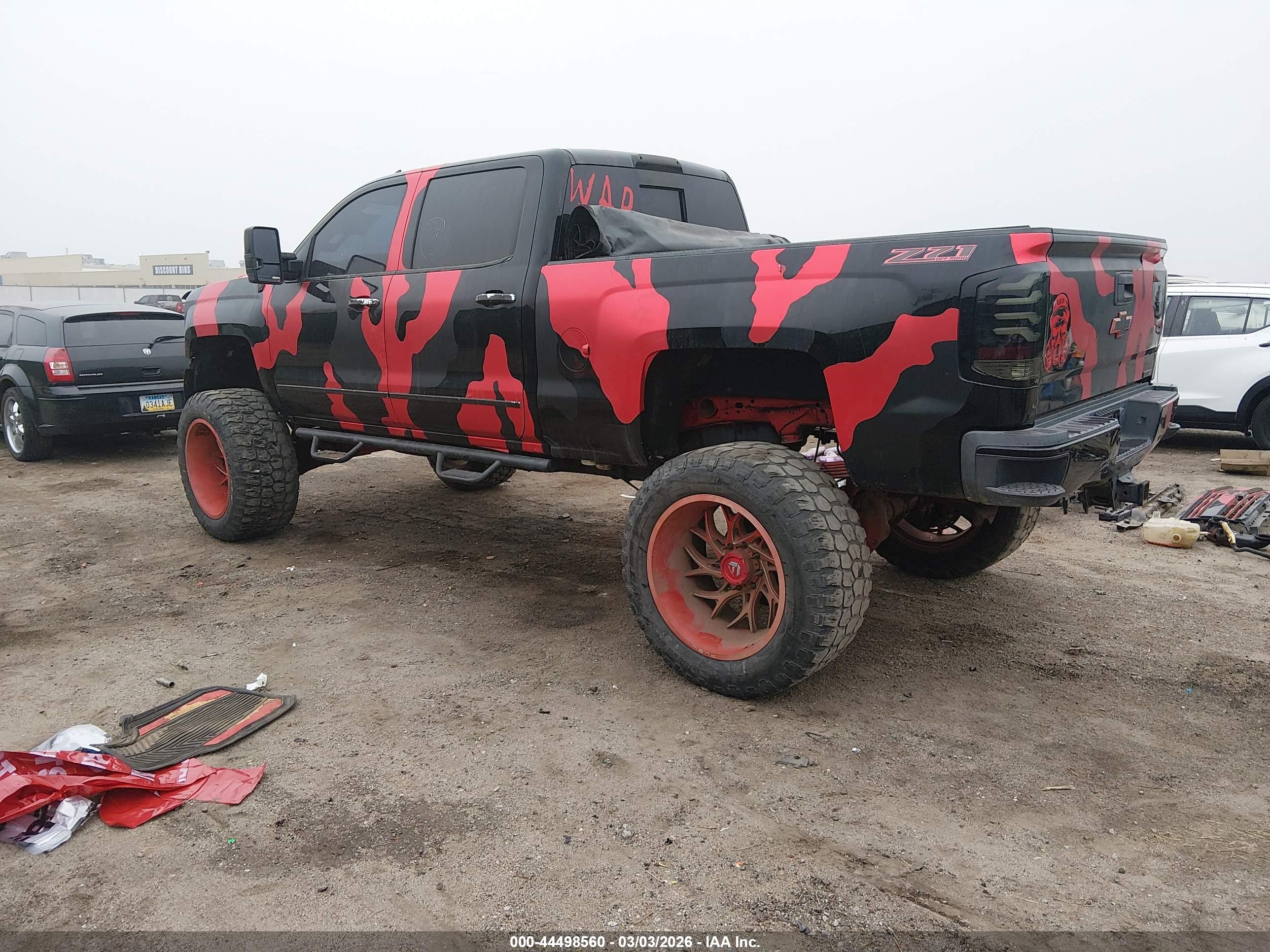CHEVROLET SILVERADO image 3