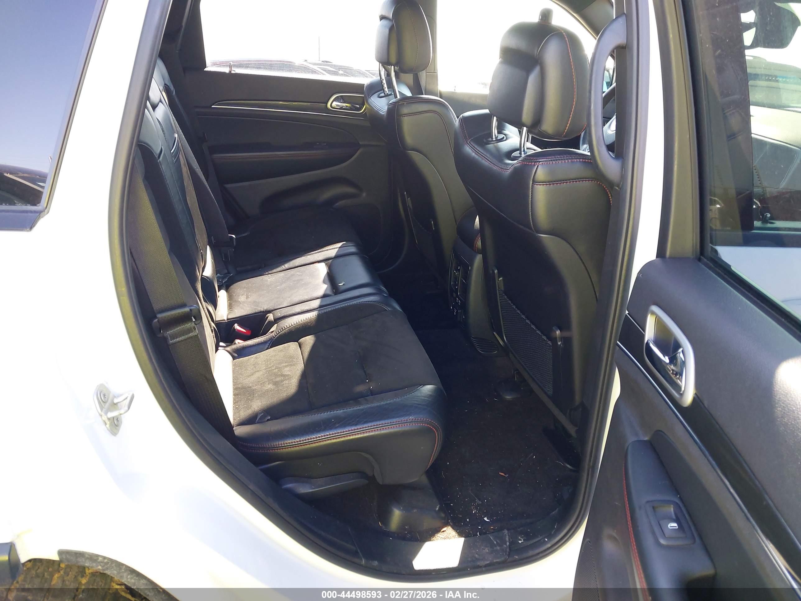 JEEP GRAND image 8
