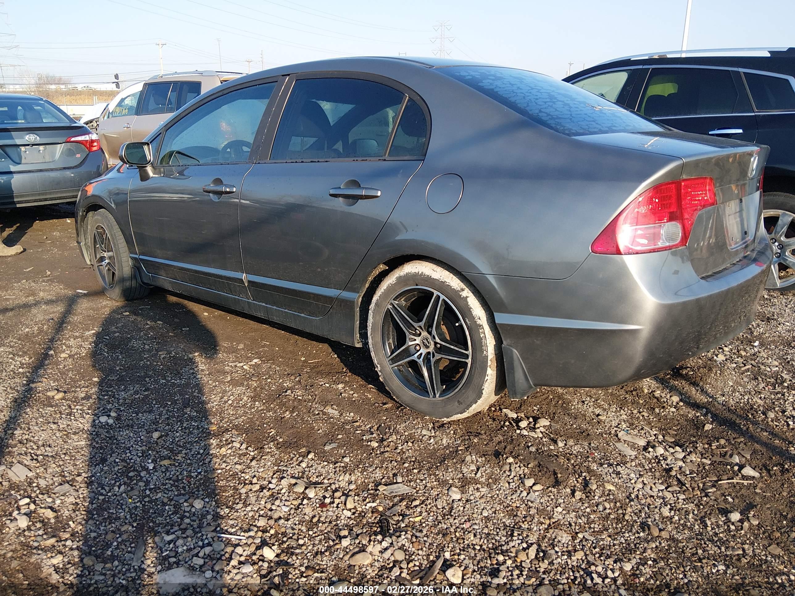 HONDA CIVIC image 3