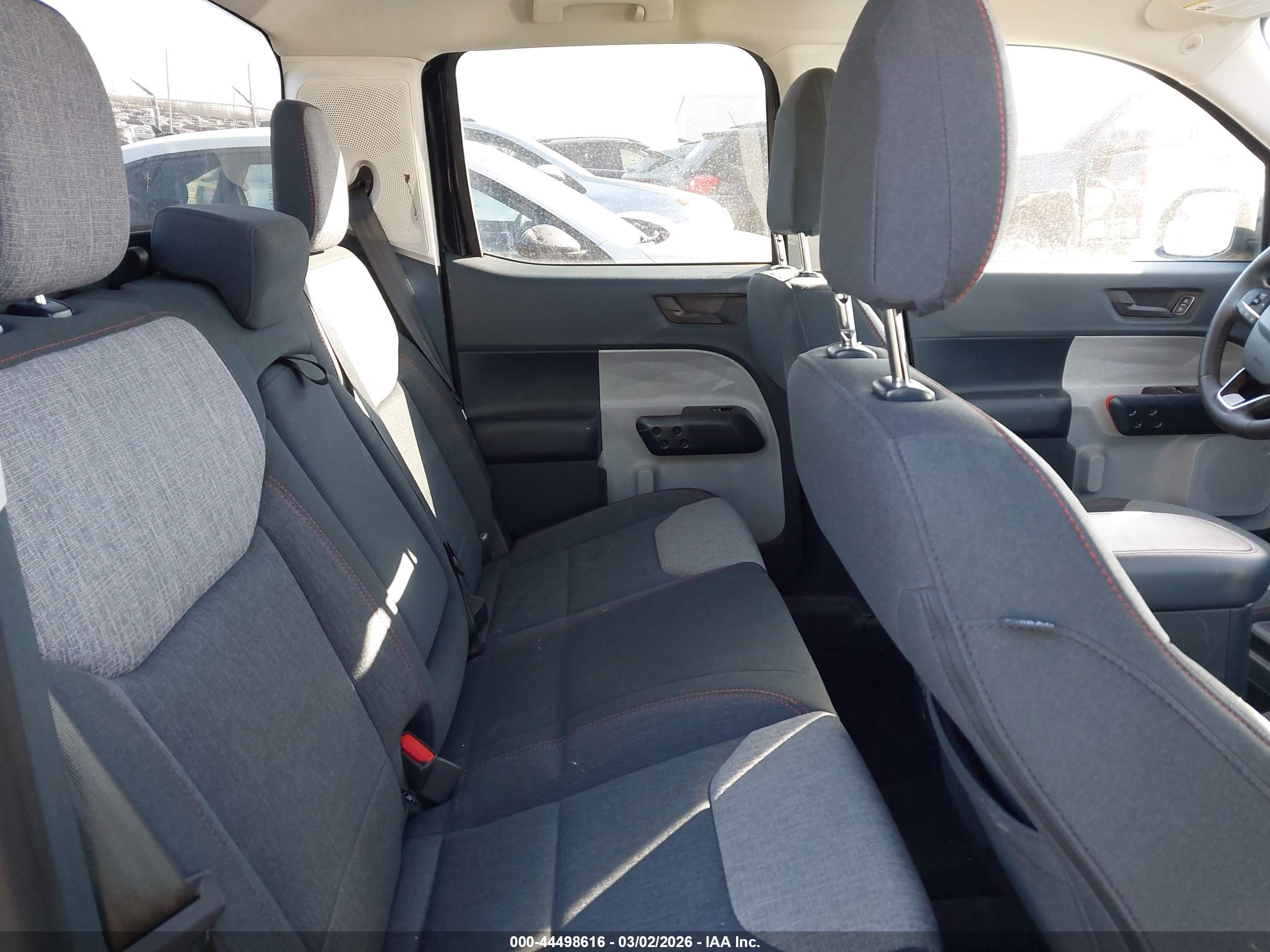 FORD MAVERICK image 8