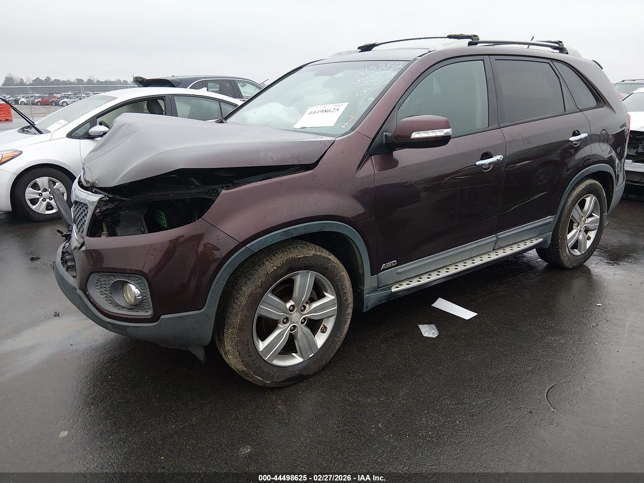 KIA SORENTO image 2