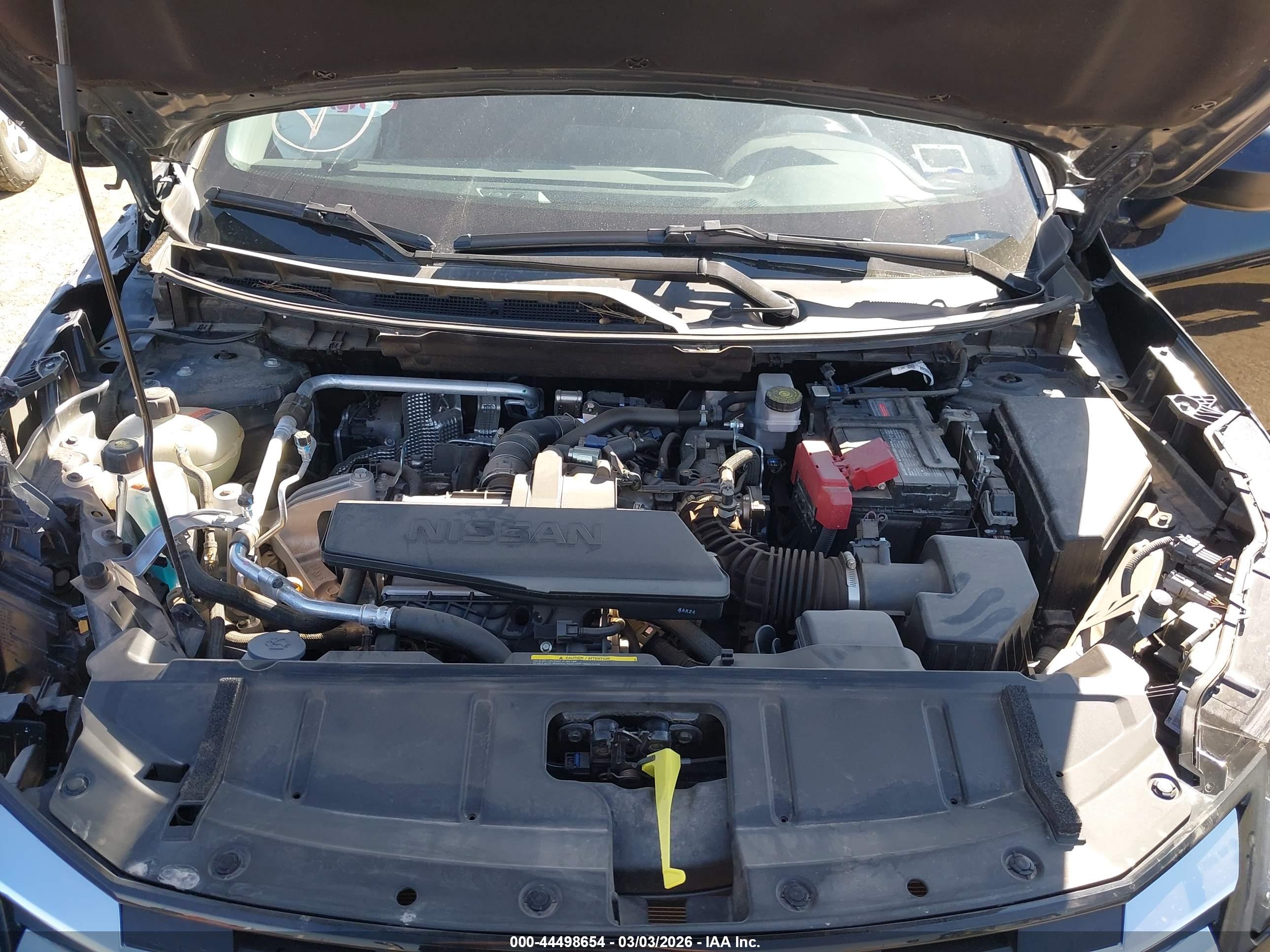 NISSAN ROGUE image 10