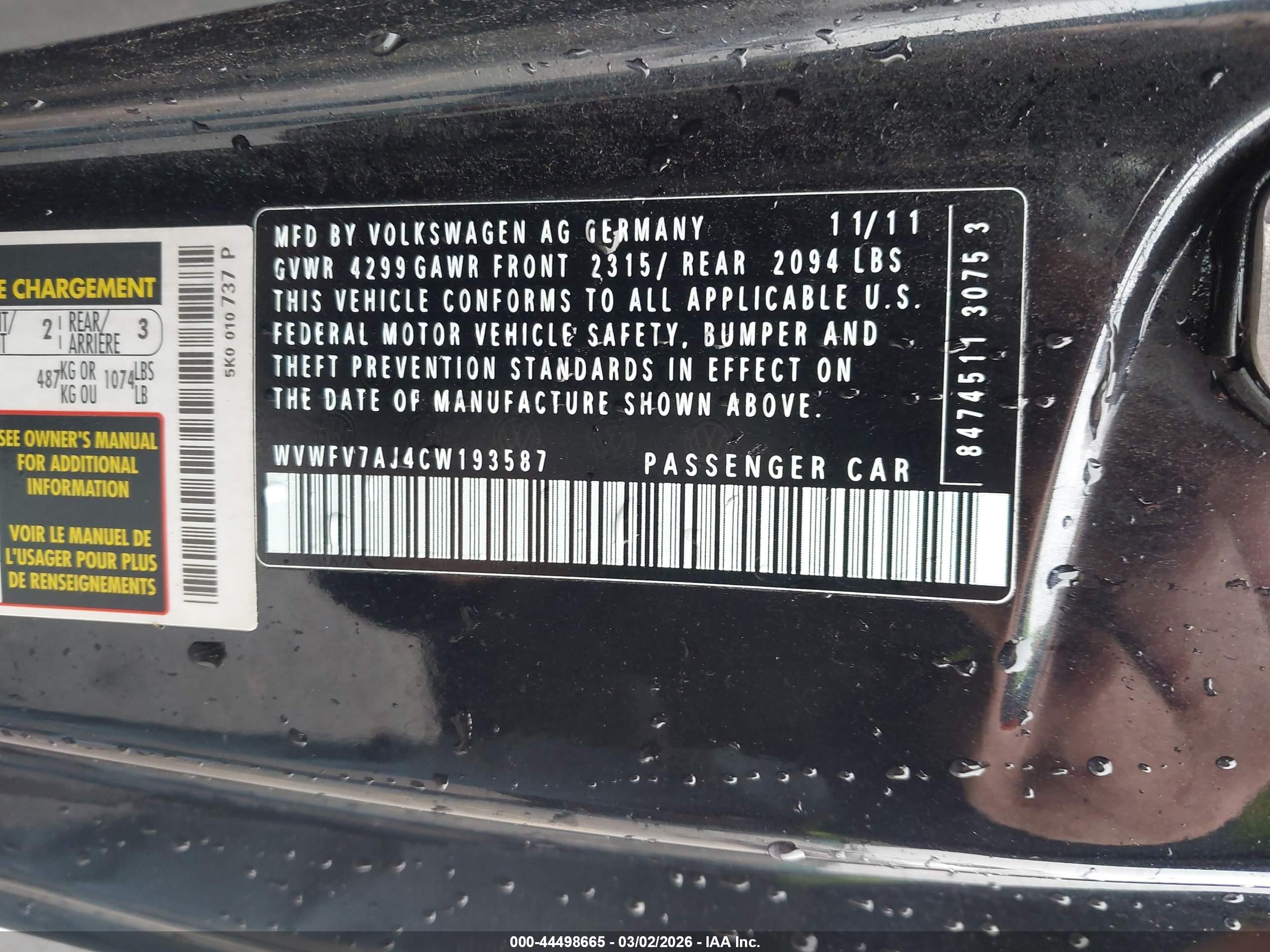VOLKSWAGEN GTI image 9