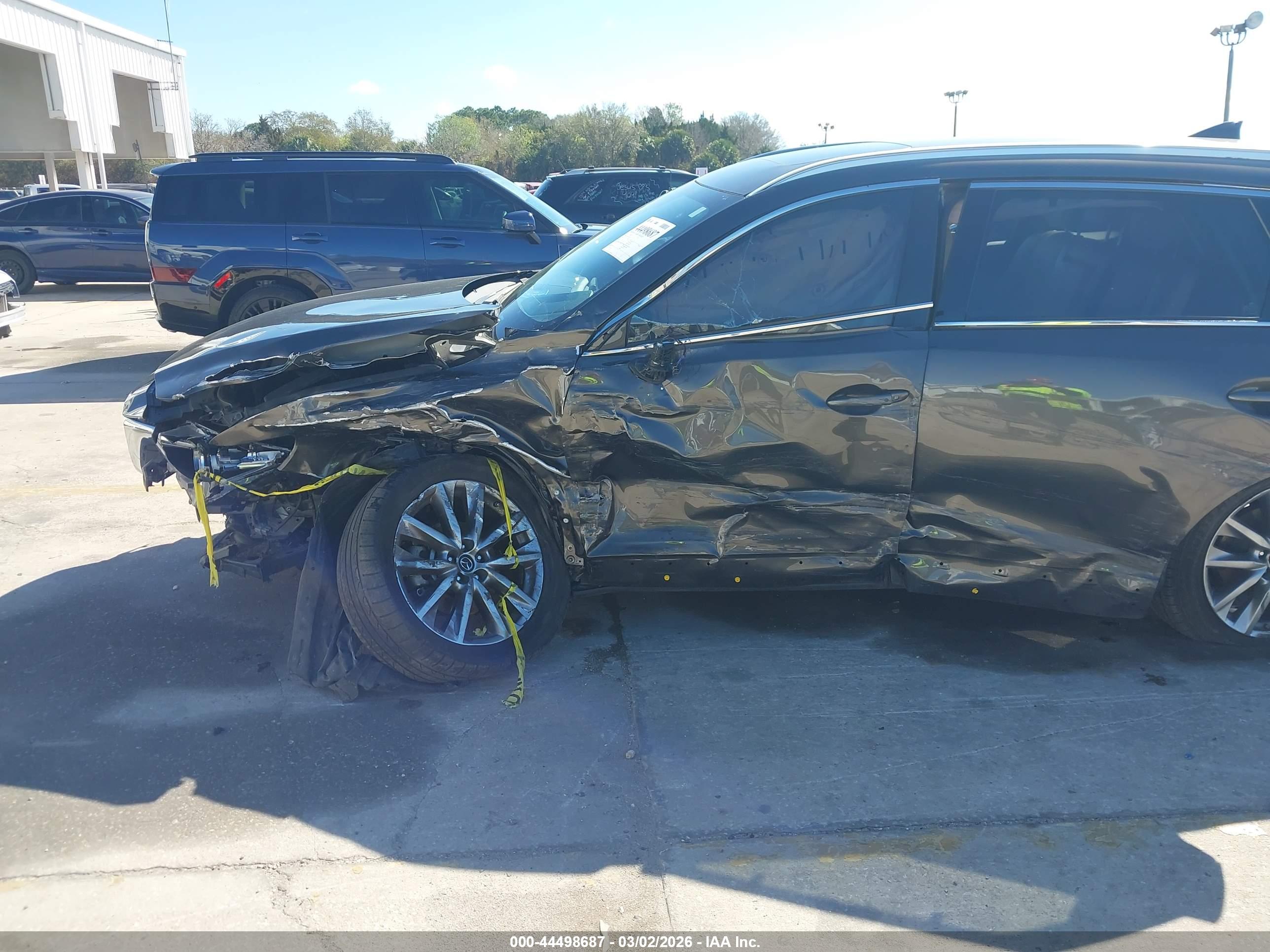 MAZDA CX-9 image 6