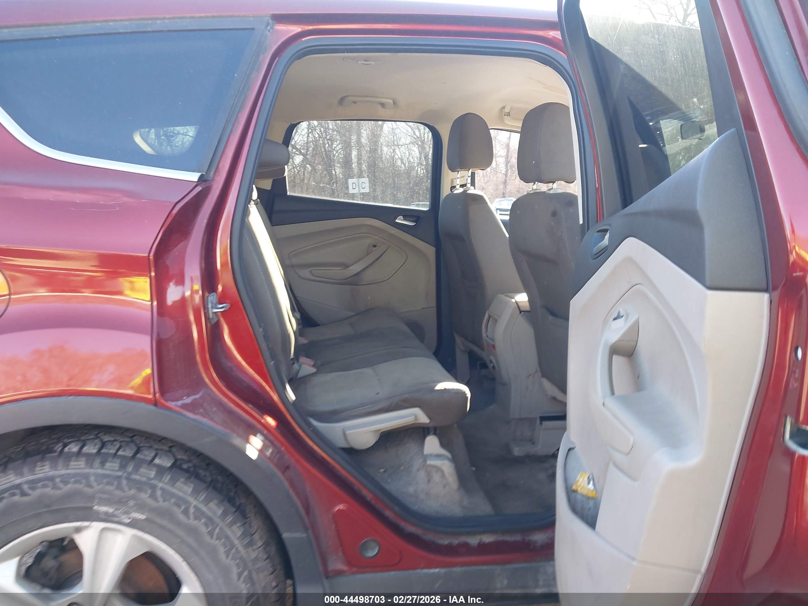 FORD ESCAPE image 8