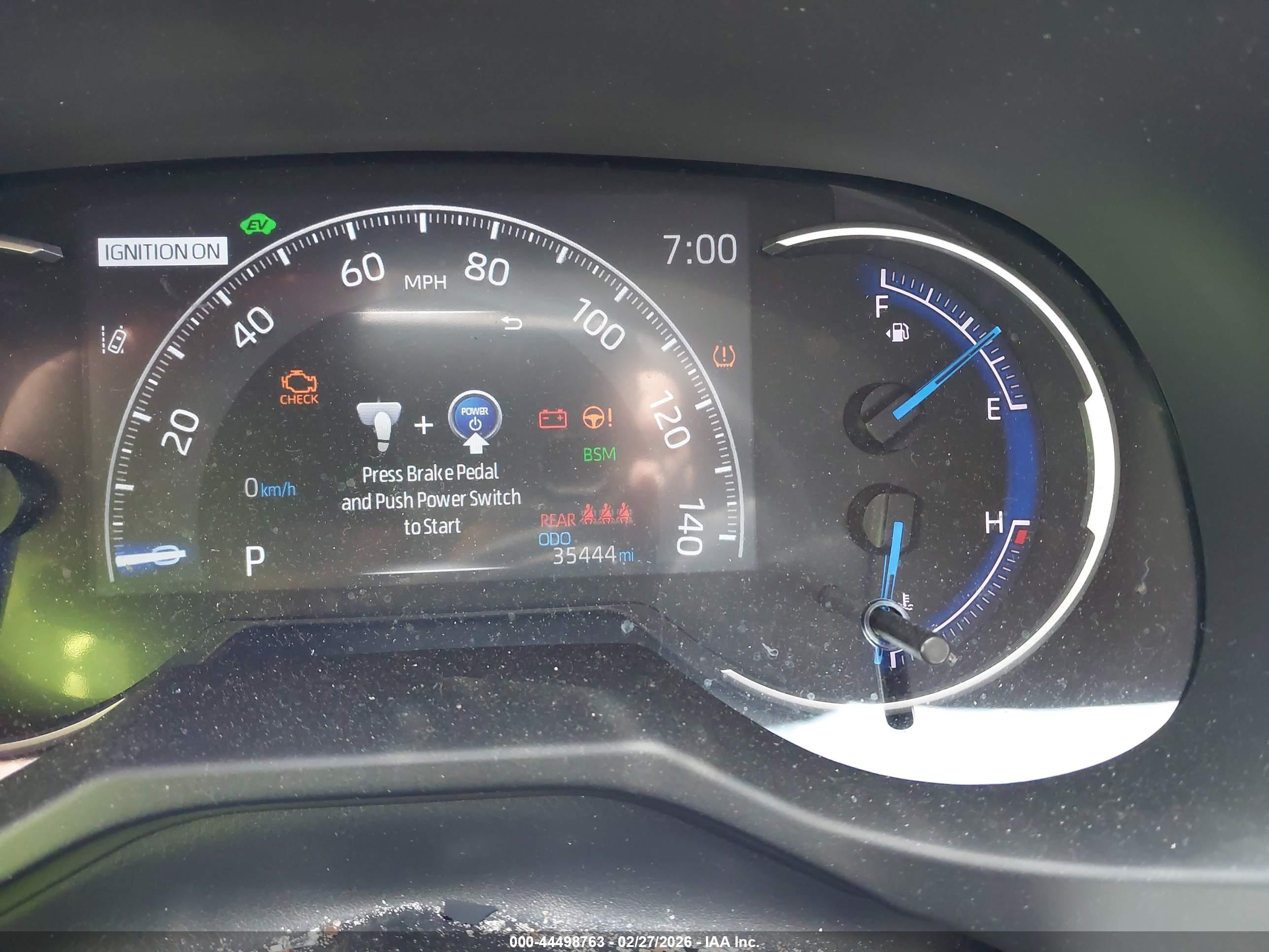TOYOTA RAV4 image 7