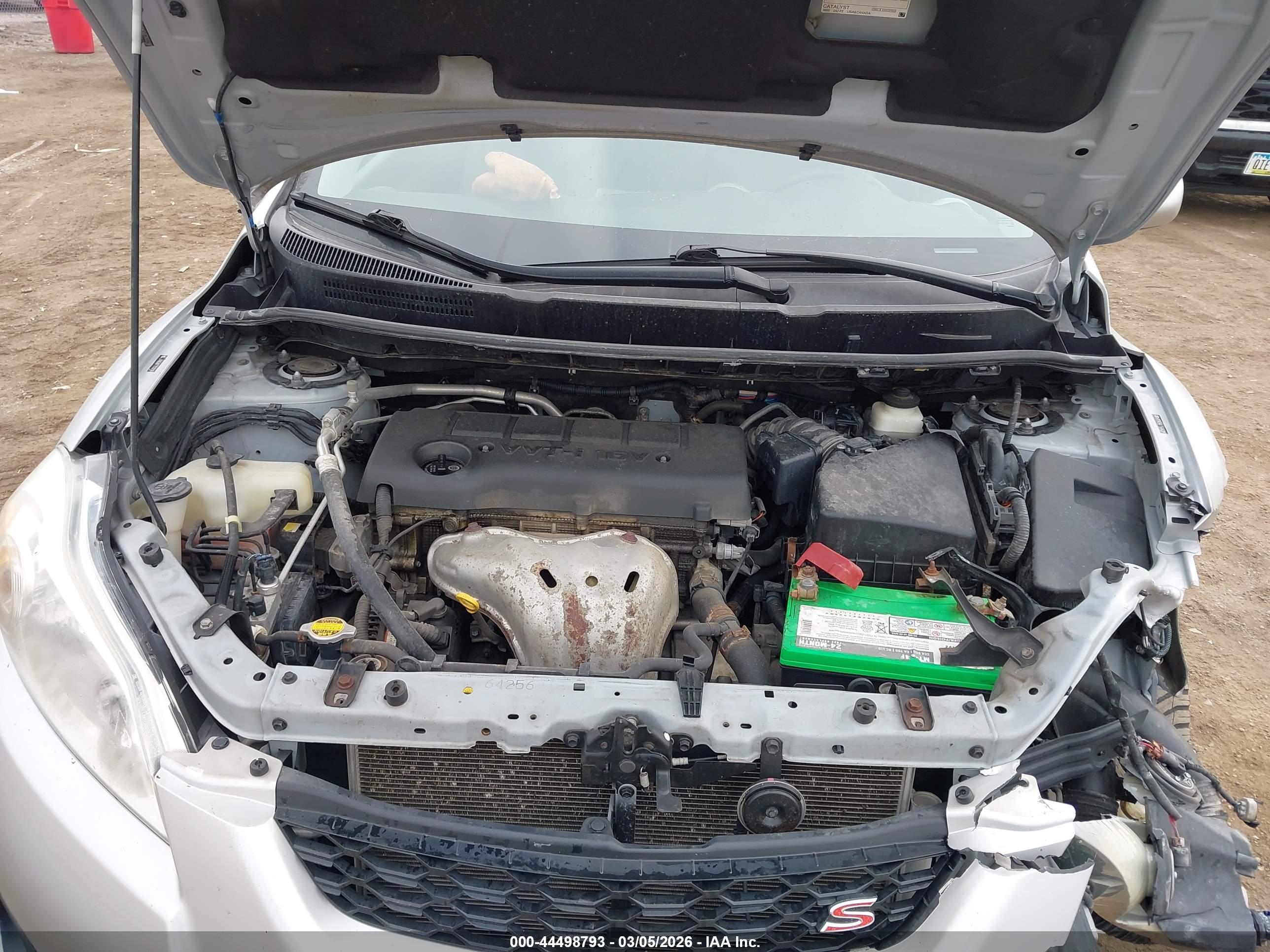 TOYOTA MATRIX image 10